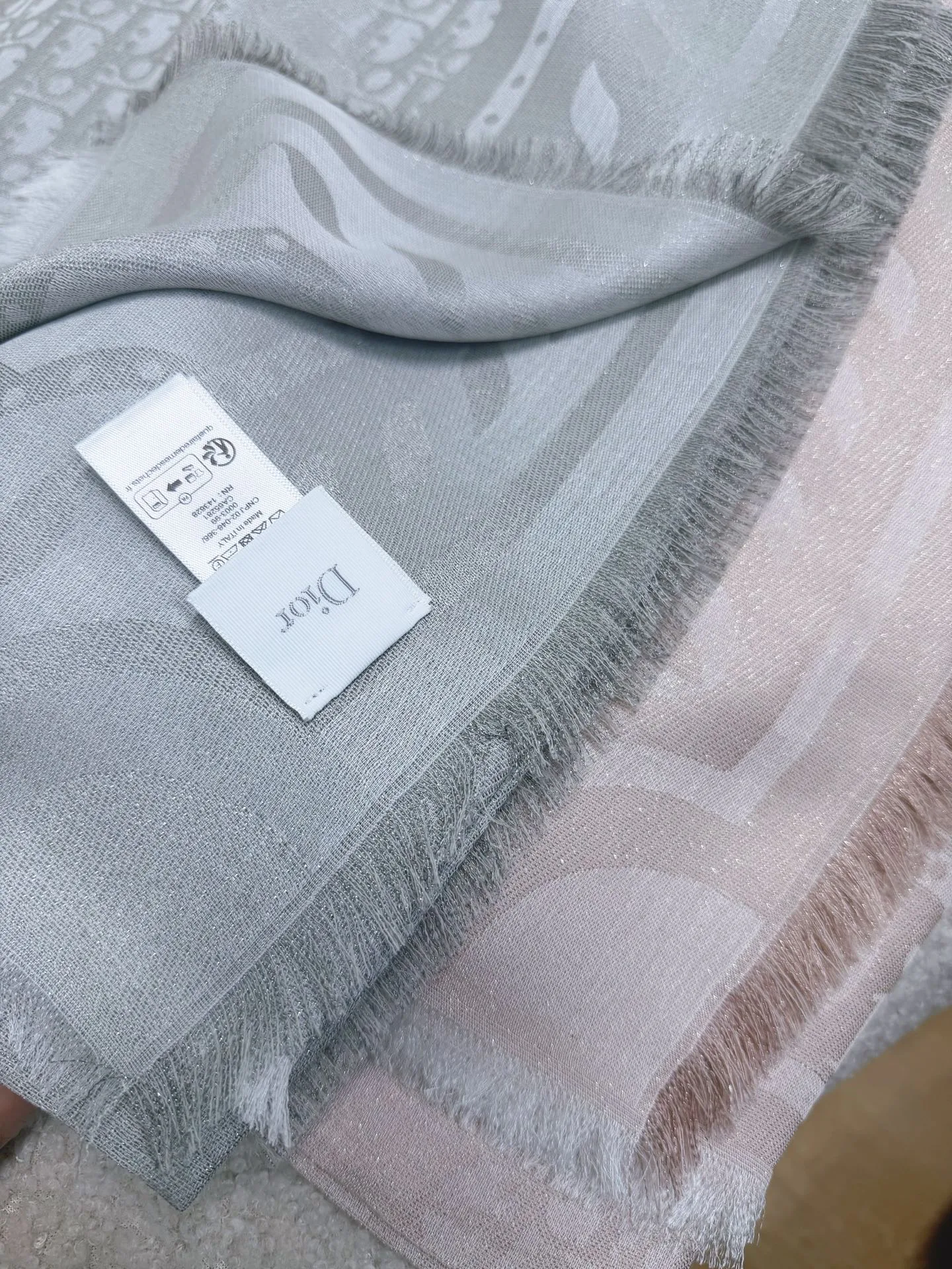 Платки Christian Dior 18627136