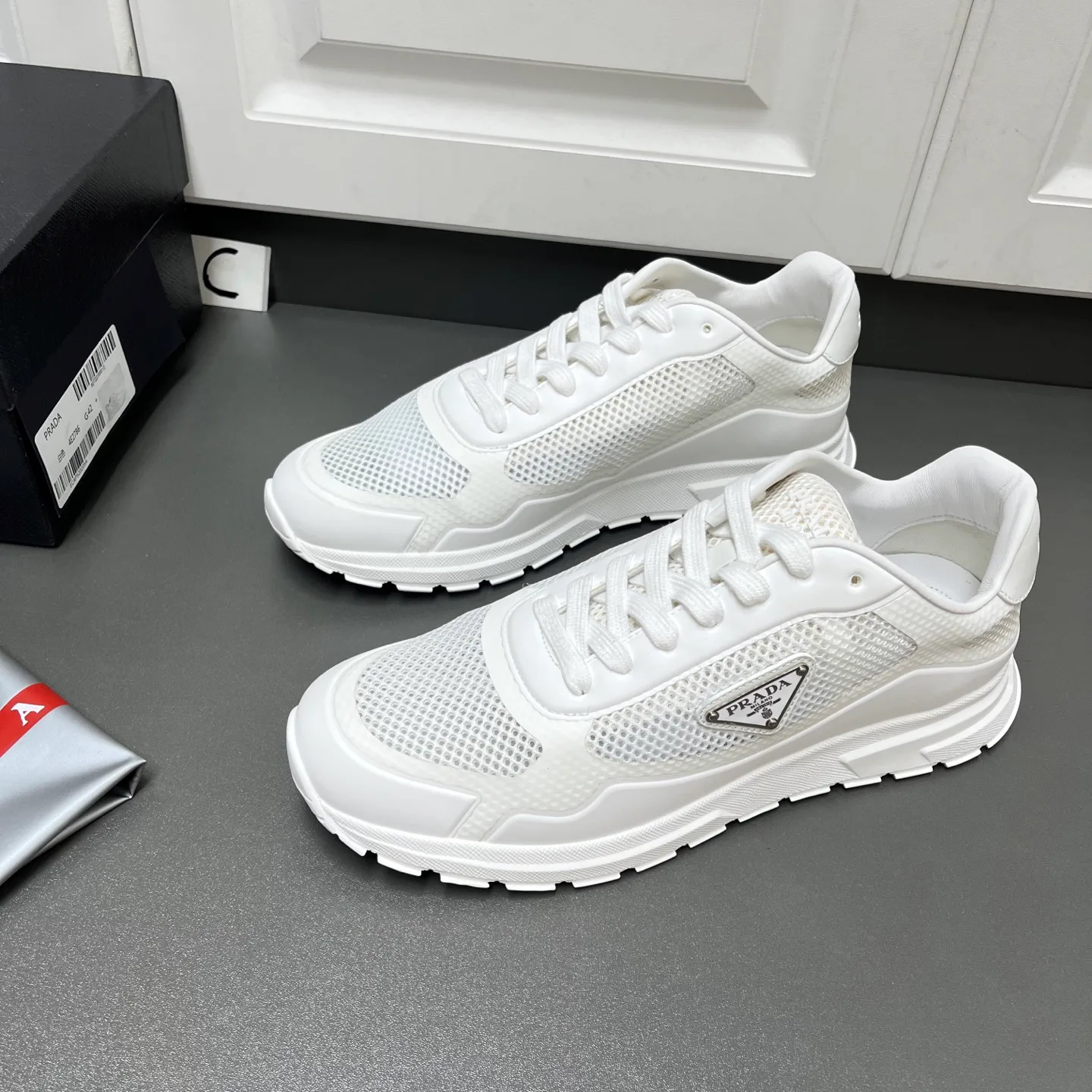 Кроссовки Мужские Prada 11211942