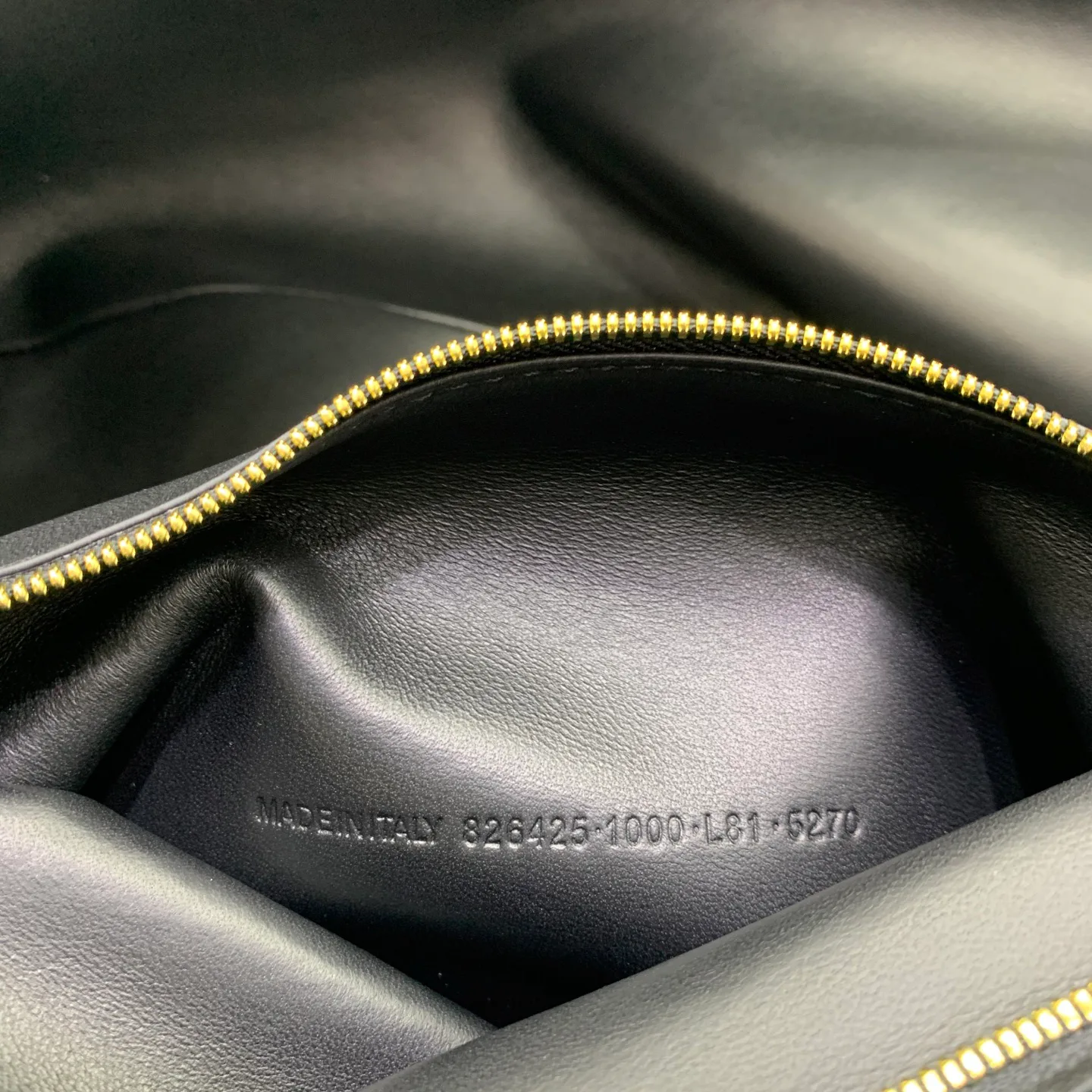Классические Сумки Женские Balenciaga 18136623