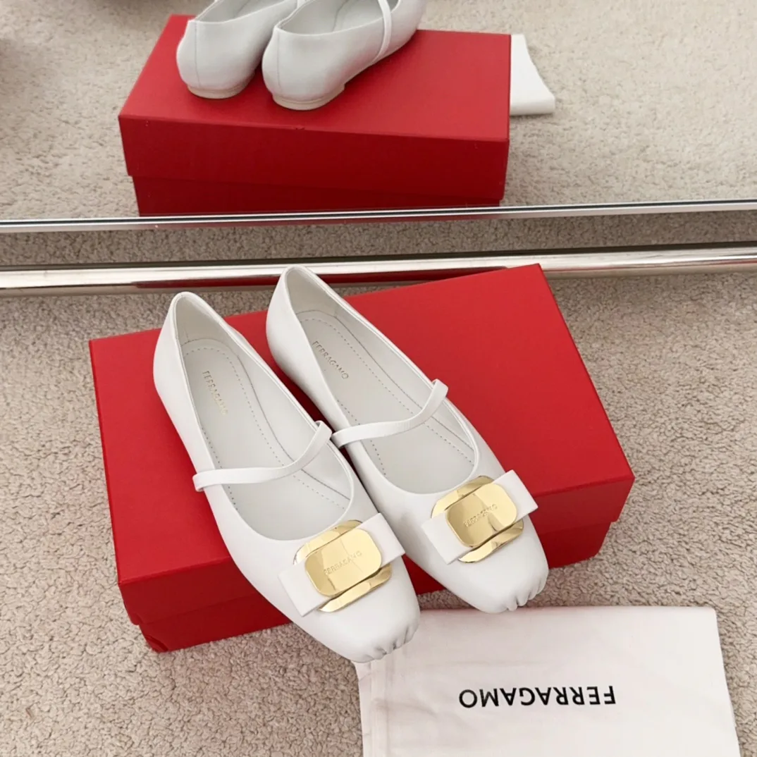 Балетки Женские Salvatore Ferragamo 20298