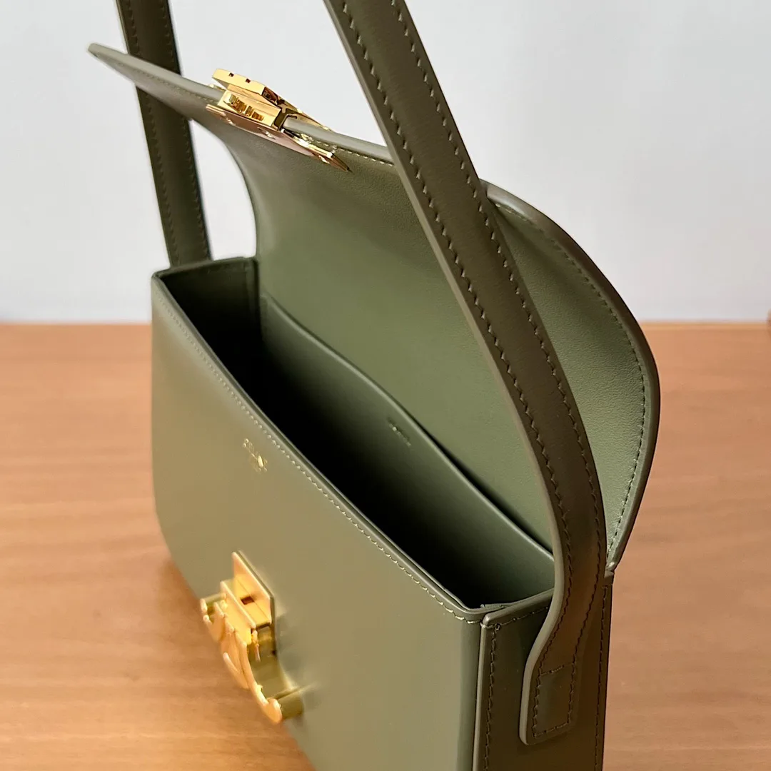 Классические Сумки Женские Celine 11692473