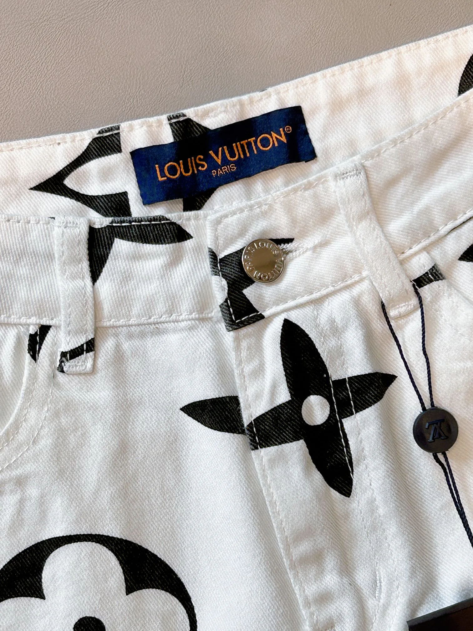 Джинсы Женские Louis Vuitton 34715