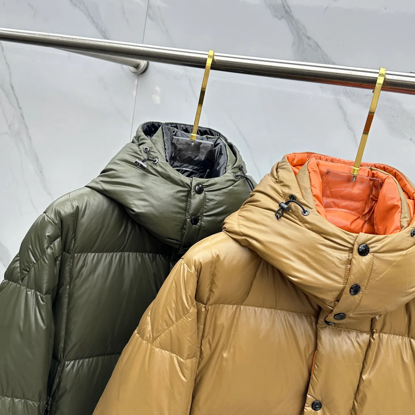 Куртки И Пуховики Мужские Moncler 2237474
