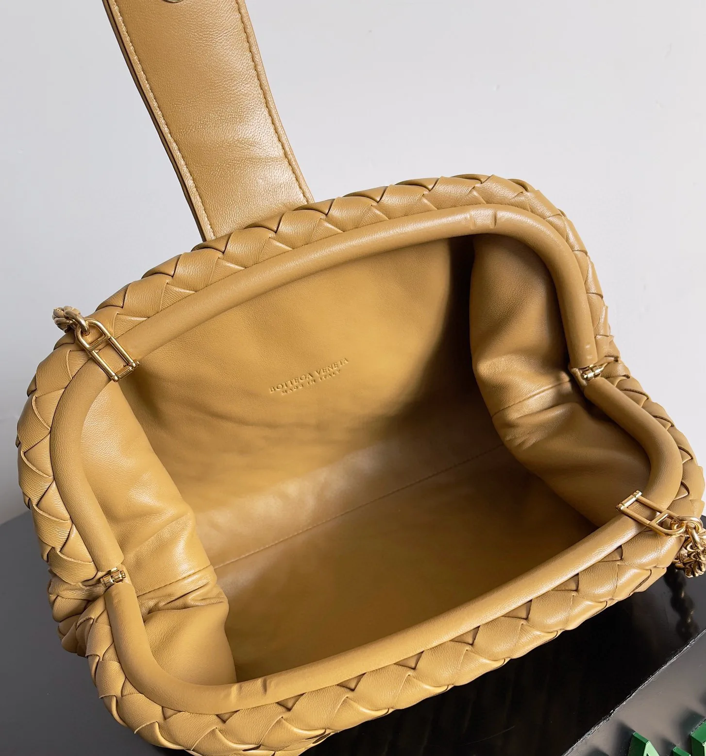 Клатчи Женские Bottega Veneta 824580