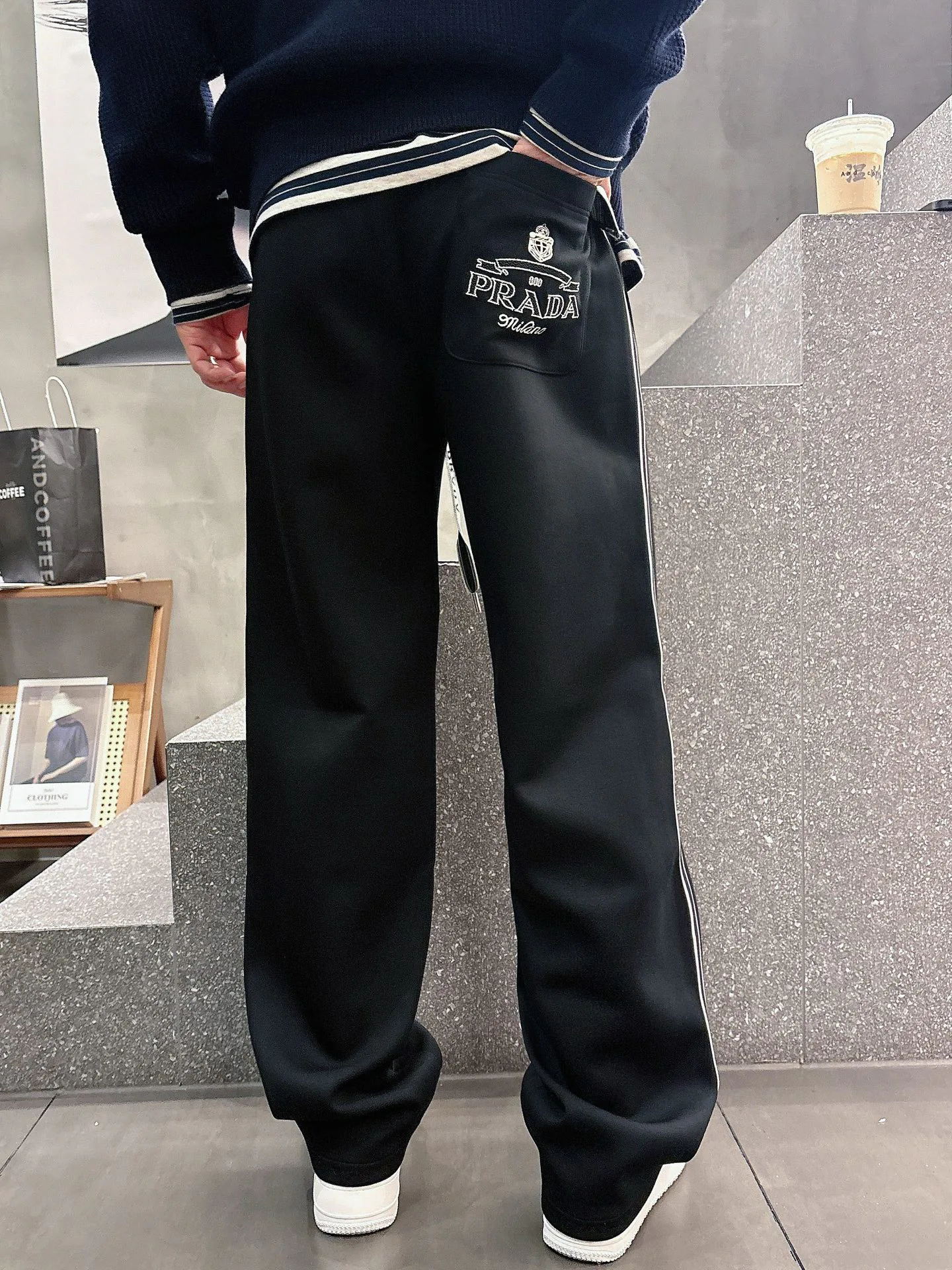 Брюки Женские Prada 10122707