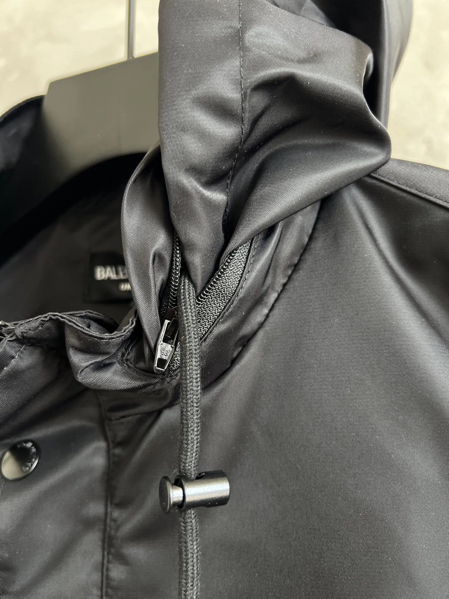 Куртки И Пуховики Мужские Balenciaga 31086