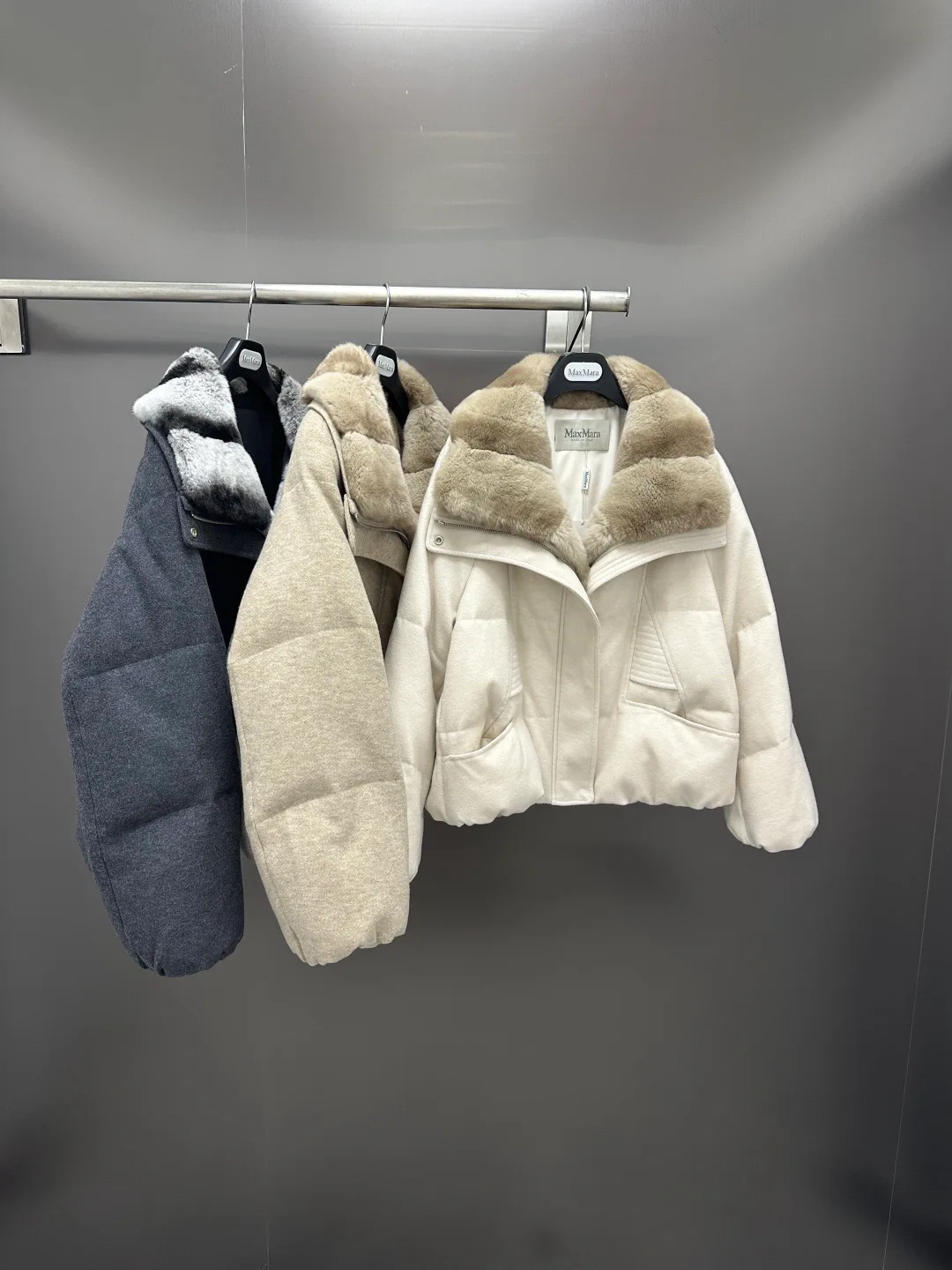Куртки И Пуховики Женские Max Mara 19642781