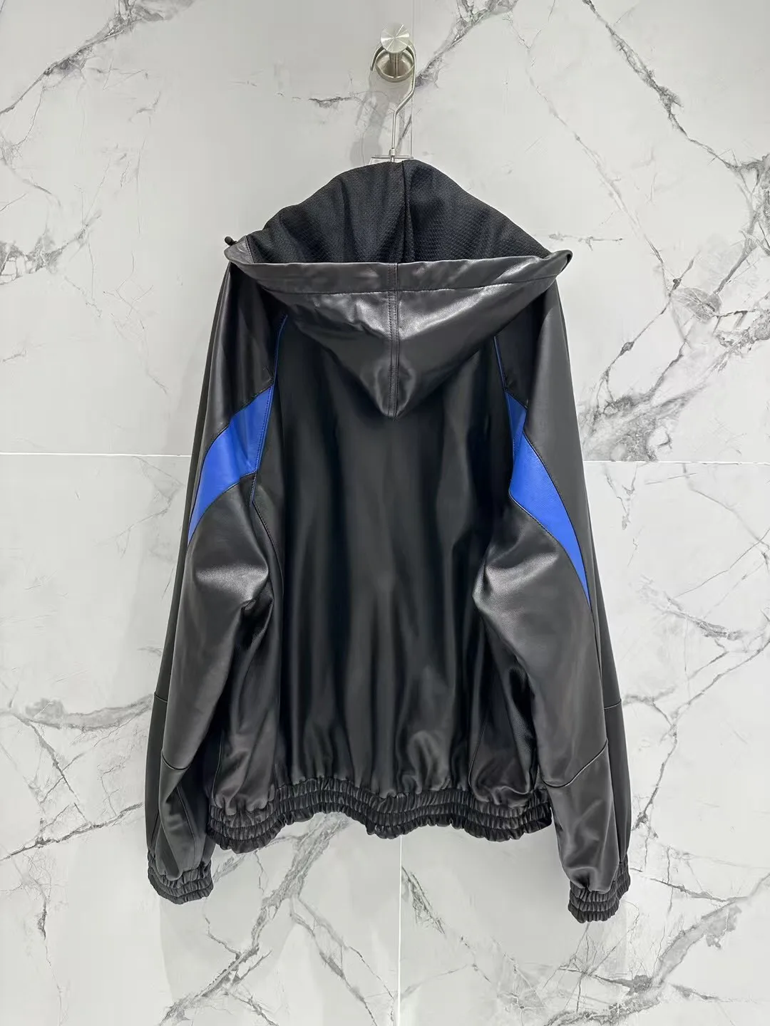 Кожаные Куртки И Дублёнки Женские Balenciaga 11544816
