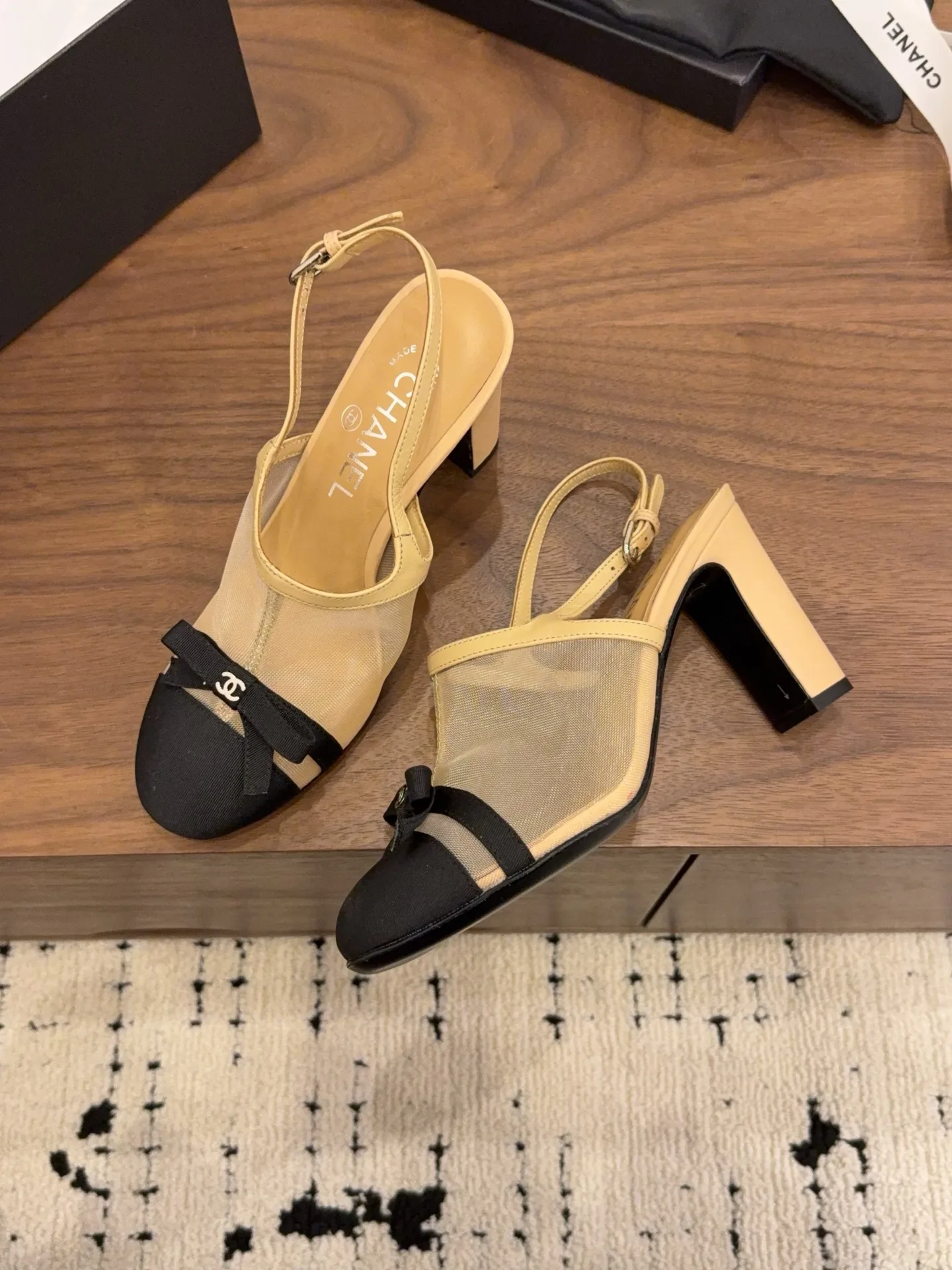 Сандалии Женские Chanel 11410322