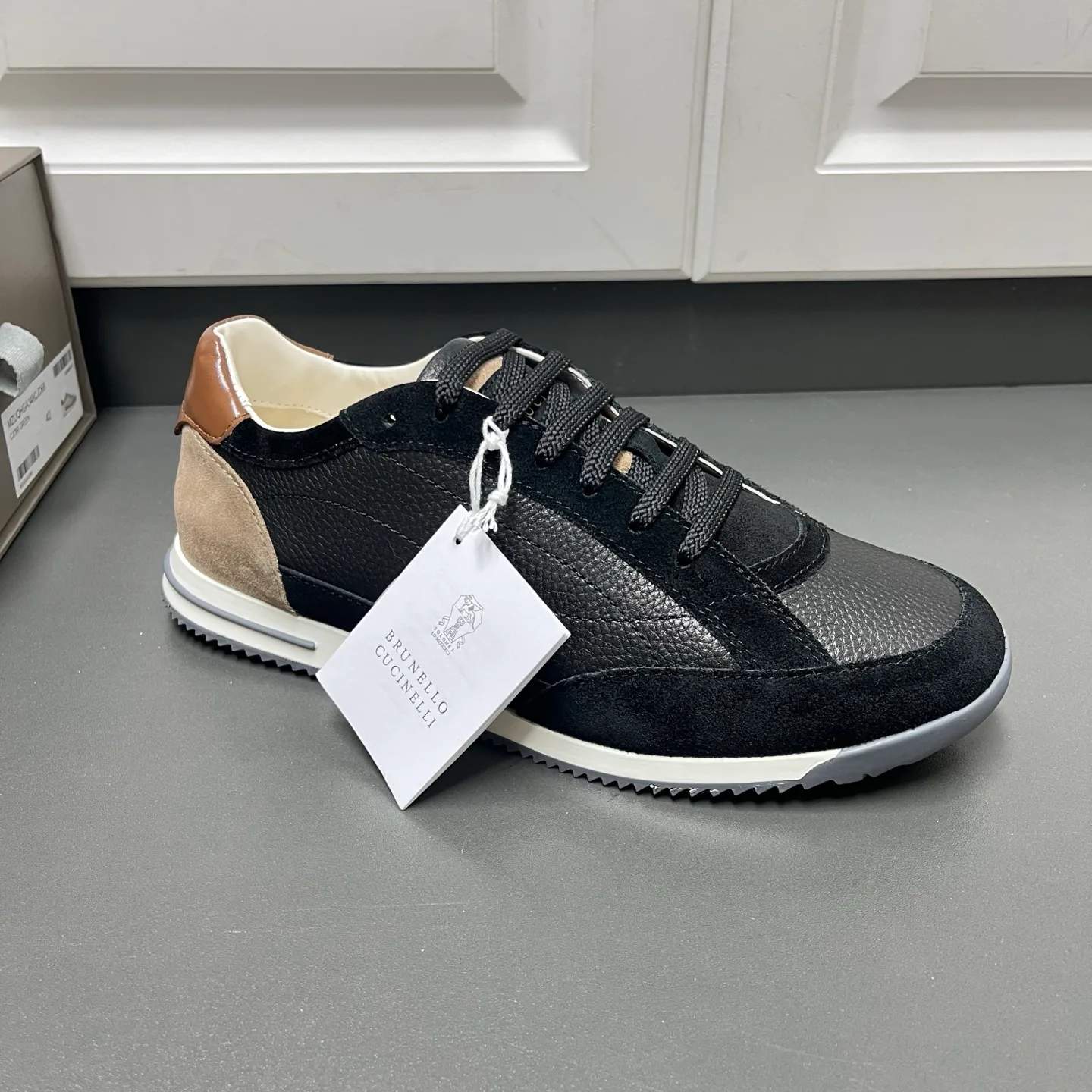 Кроссовки Мужские Brunello Cucinelli 18468805