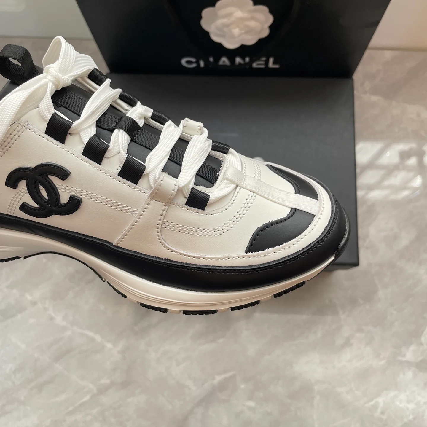 Кроссовки Женские Chanel 18850867