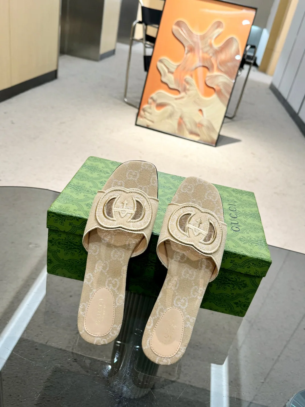 Шлепанцы Женские Gucci 11890954
