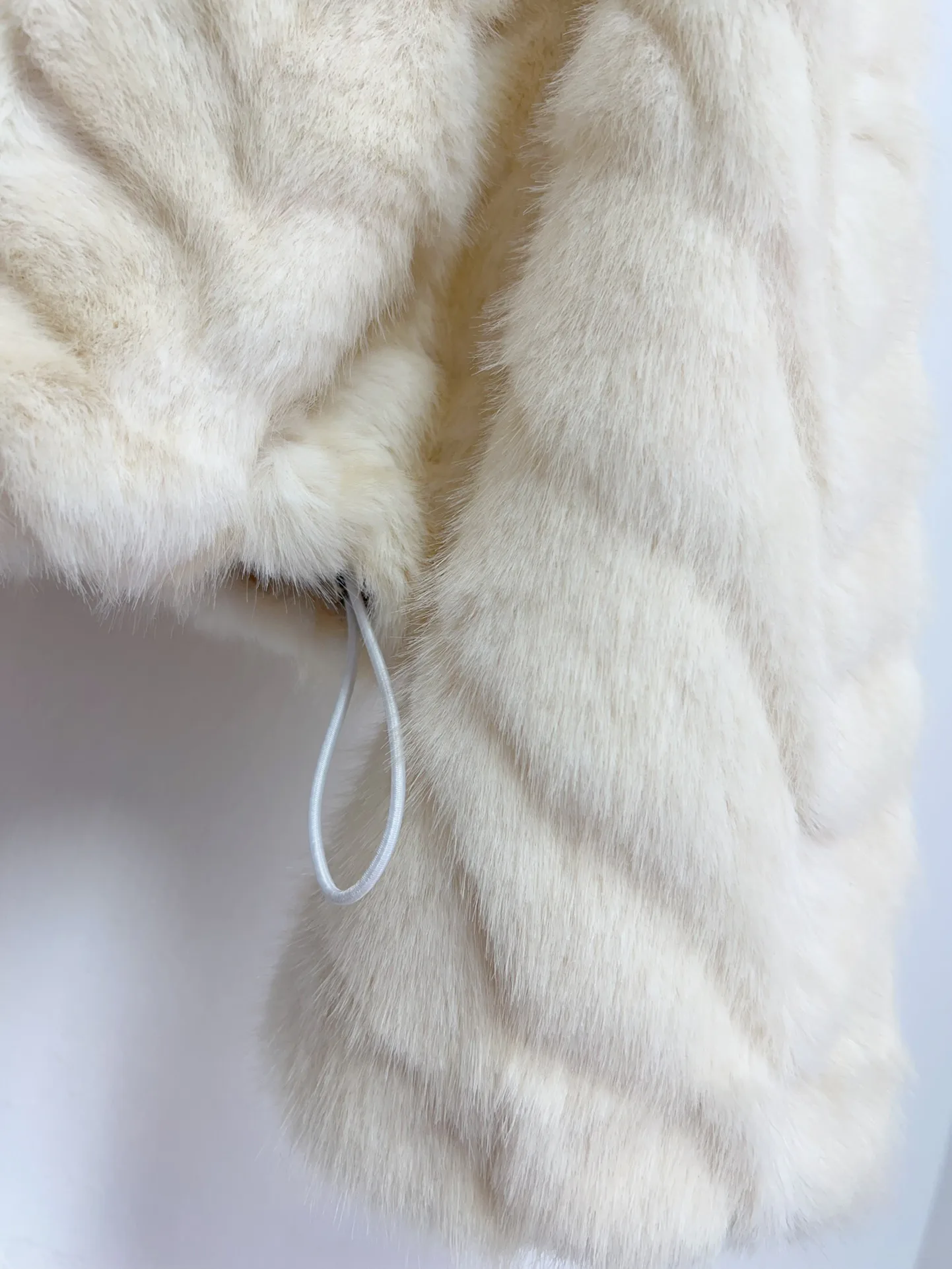 Куртки И Пуховики Женские Fendi 856083