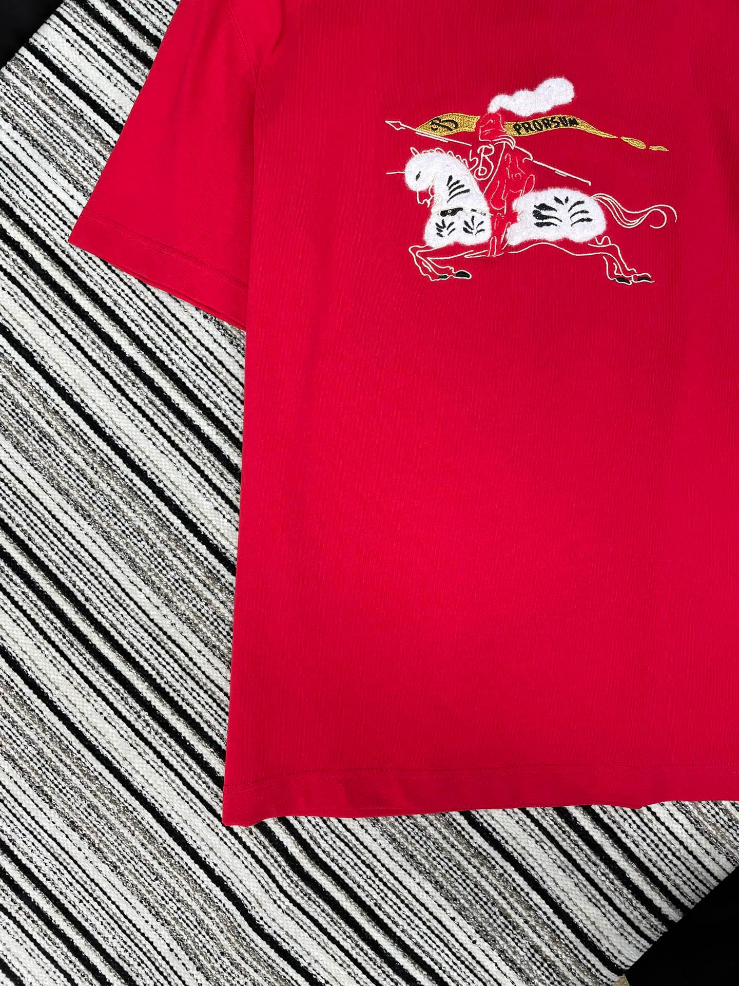 Футболки Женские Burberry 528085