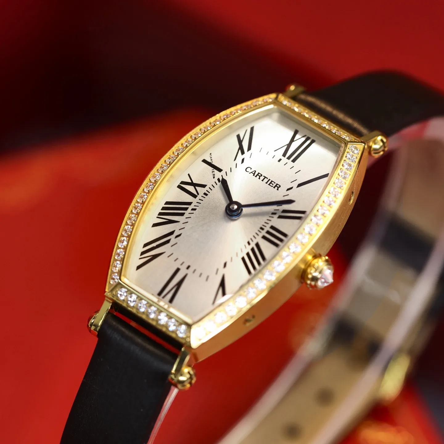 Часы Женские Cartier 11696040