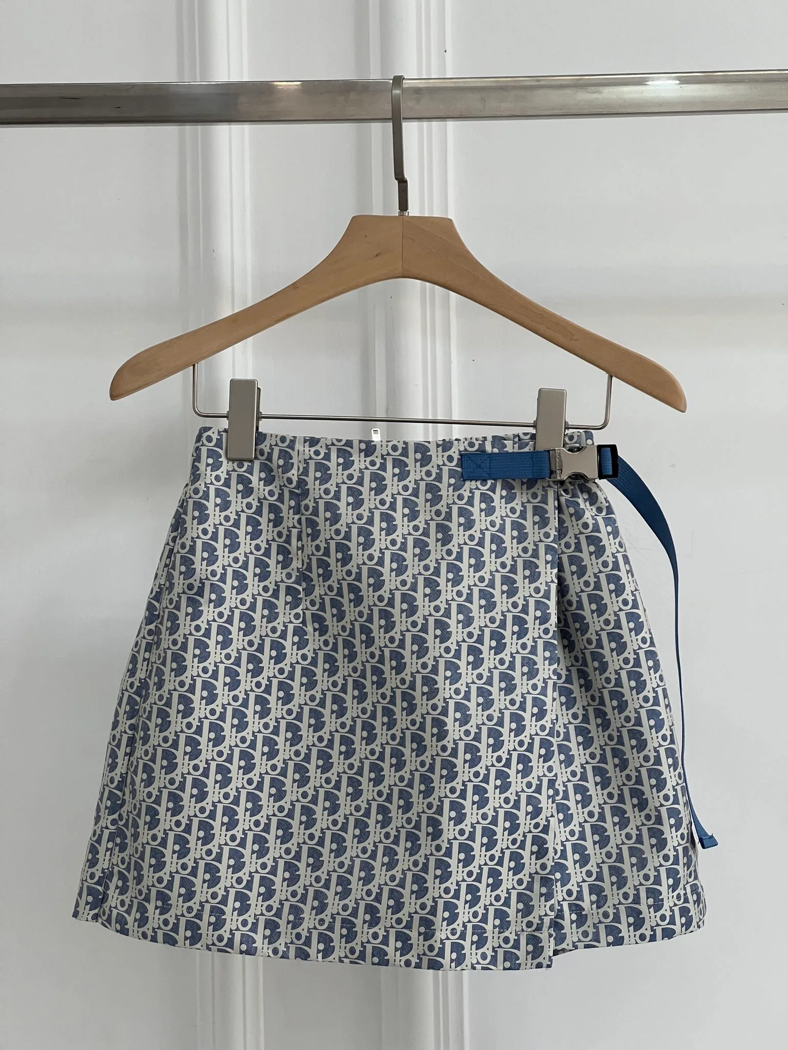 Шорты Женские Christian Dior 10391016