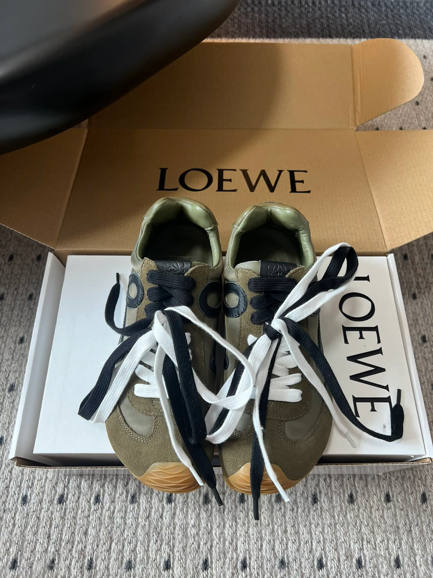 Кроссовки Женские Loewe 10475967
