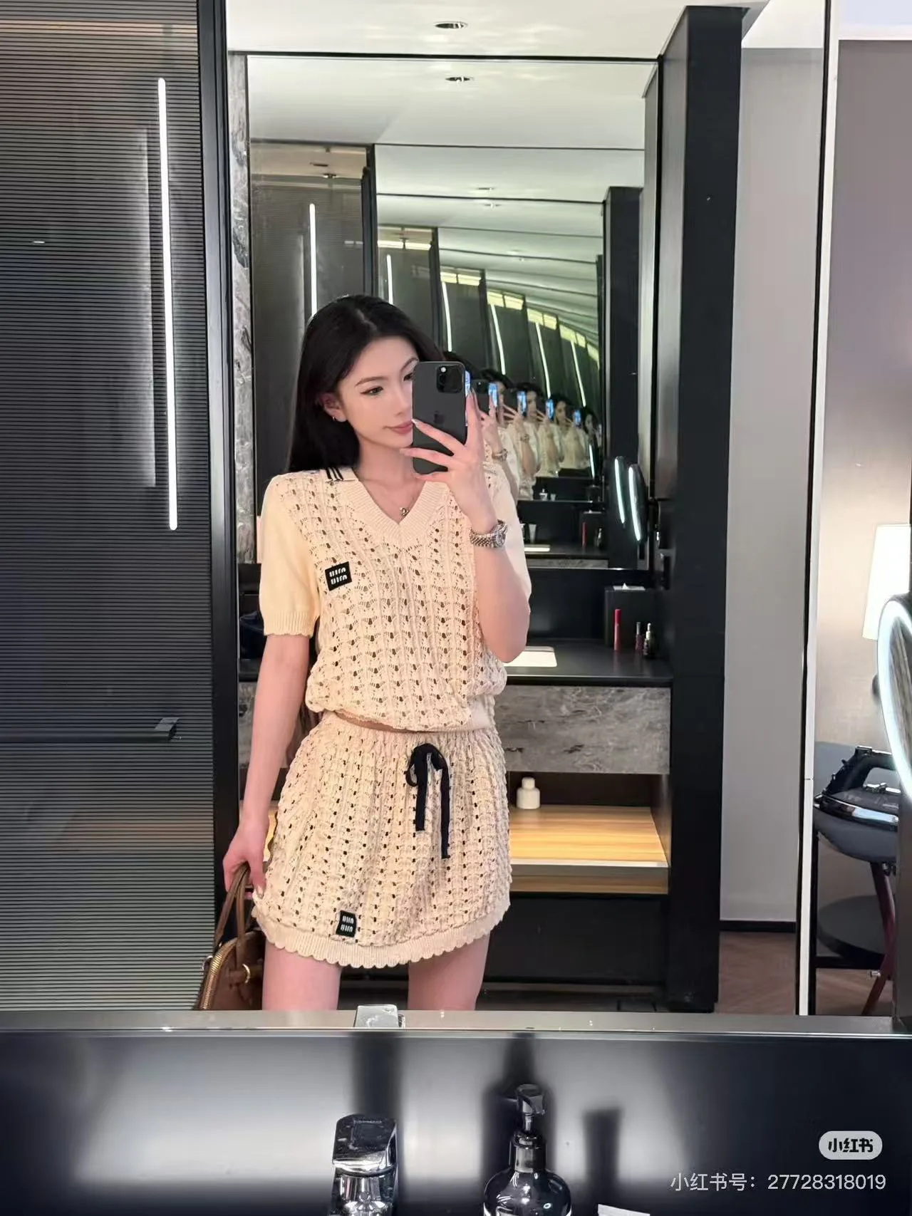 Футболки Женские Miu Miu 11635424