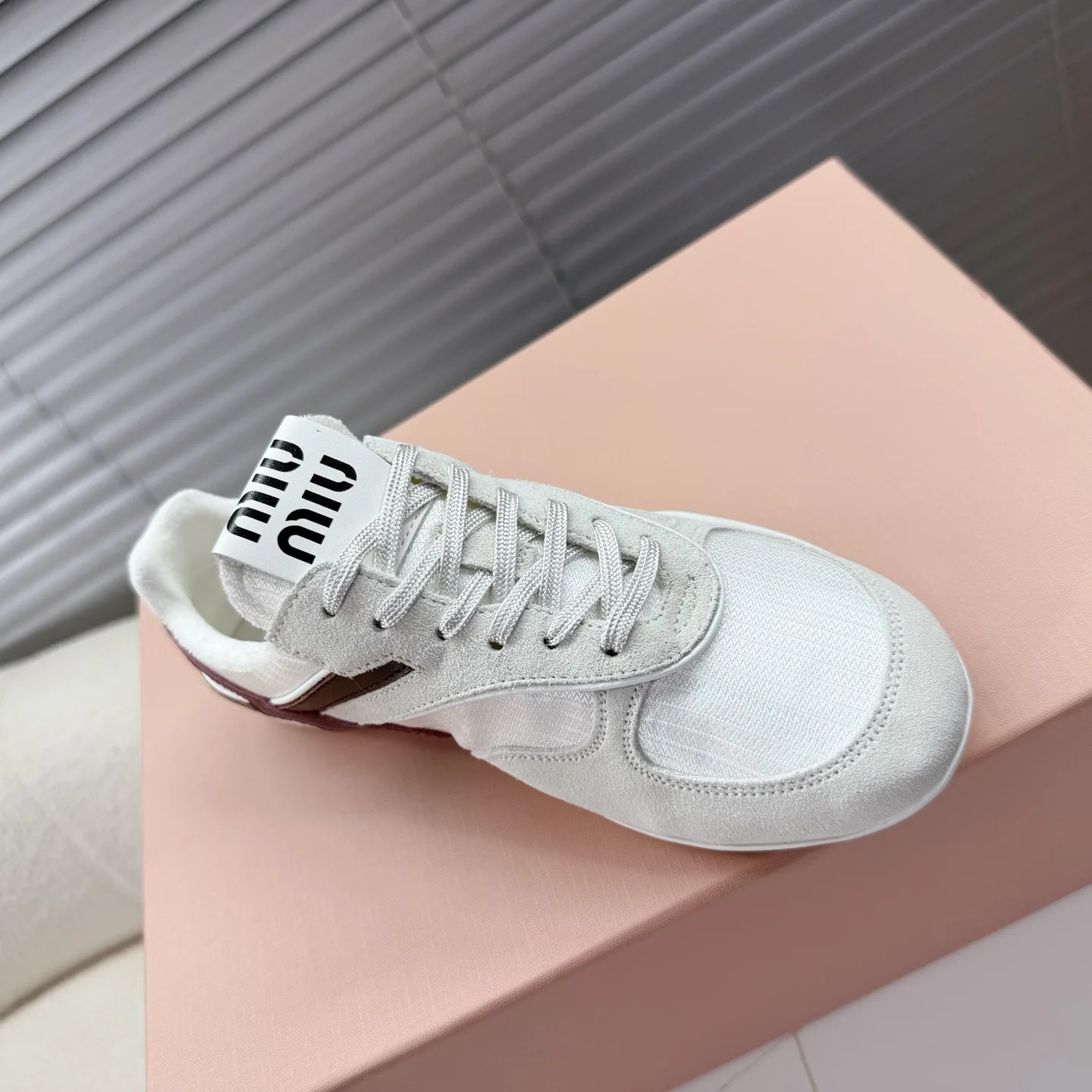 Кроссовки Женские Miu Miu 3742511