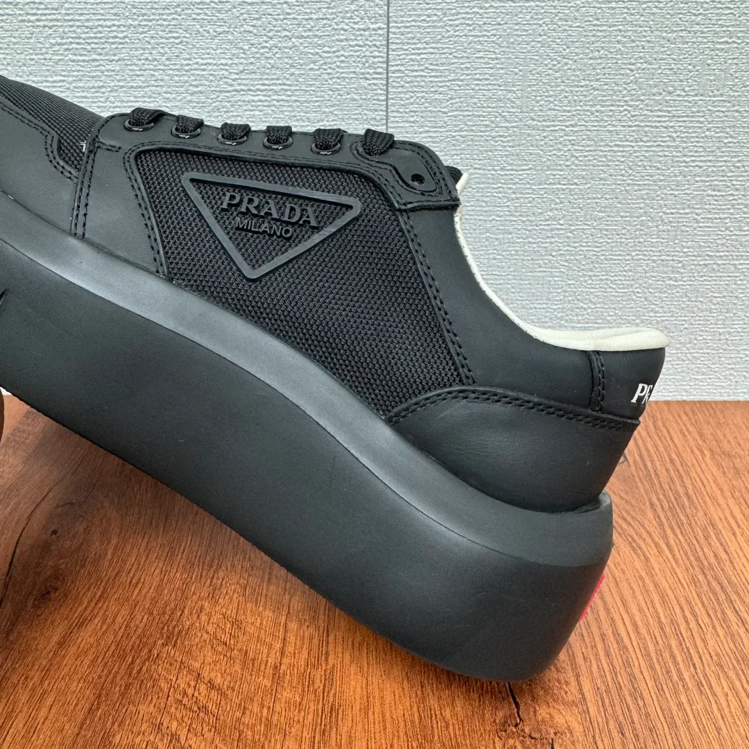 Кроссовки Мужские Prada 11211811