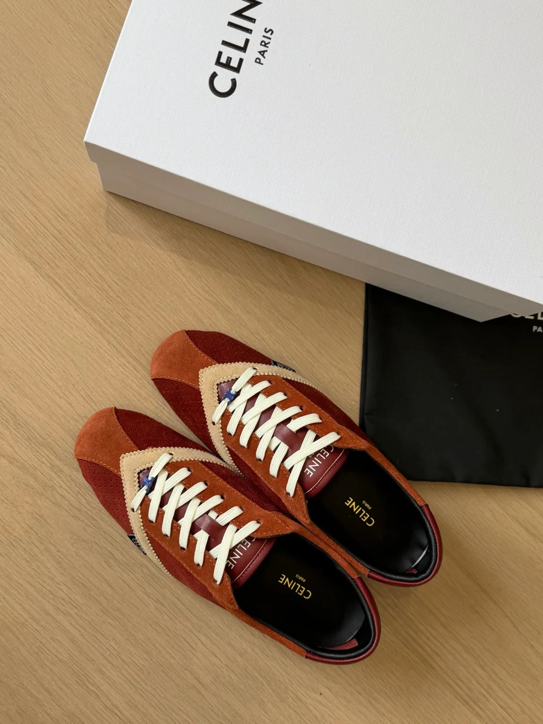 Кроссовки Женские Celine 18224055