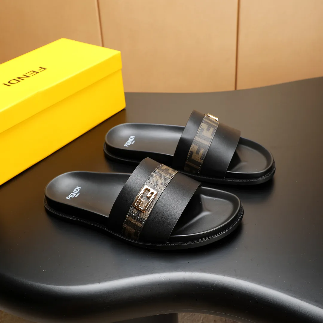 Шлепанцы Женские Fendi 5043923