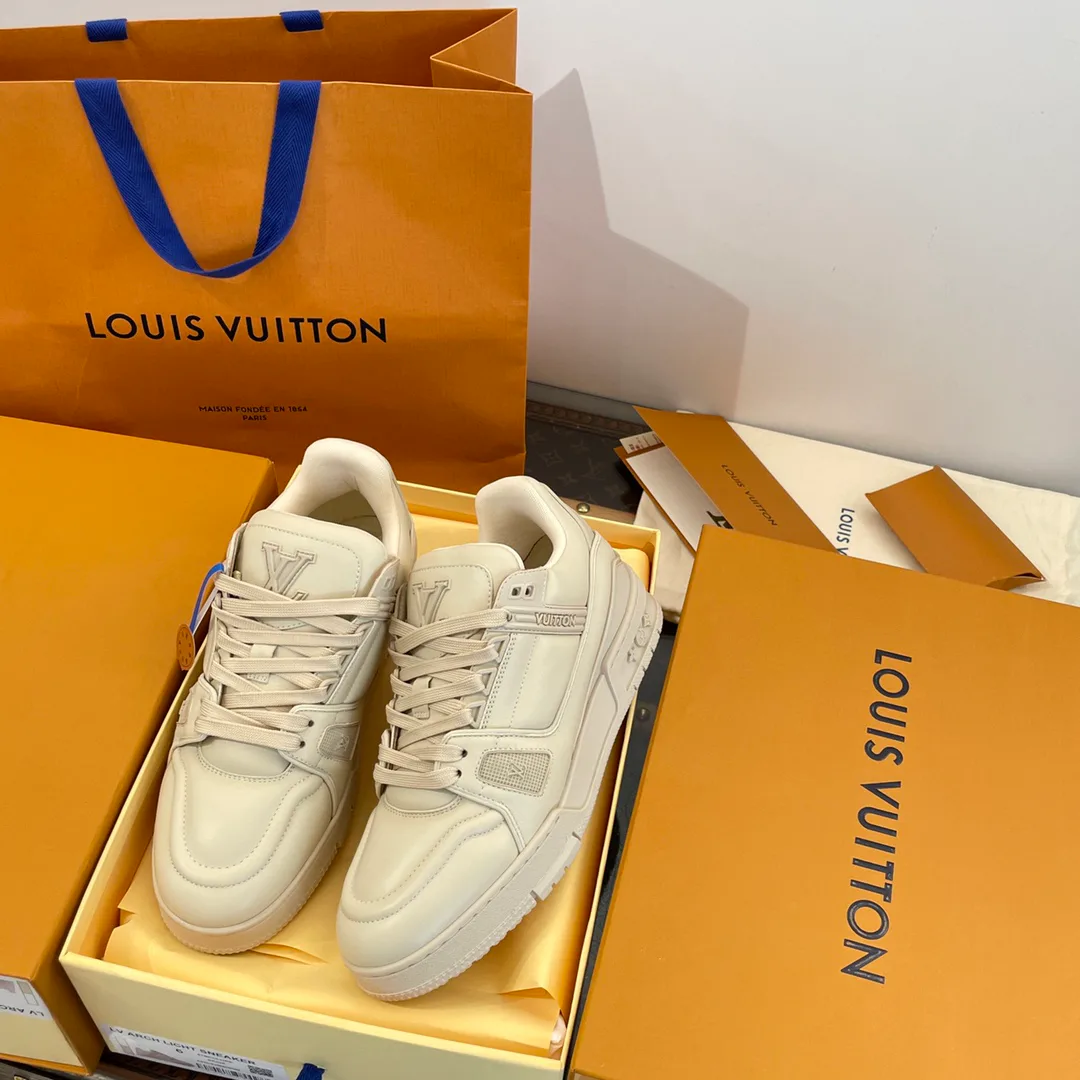Кроссовки Мужские Louis Vuitton 1819437