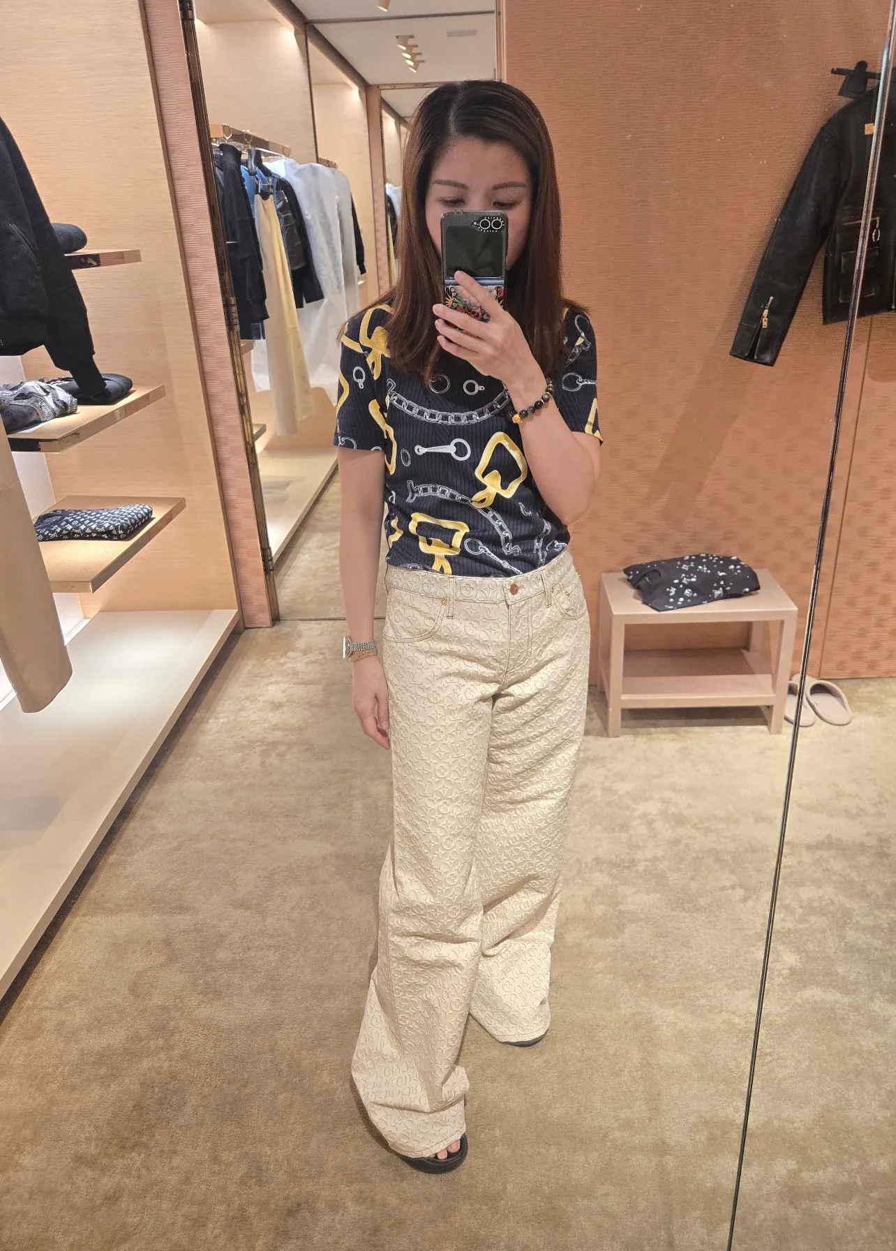 Джинсы Женские Louis Vuitton 11700326