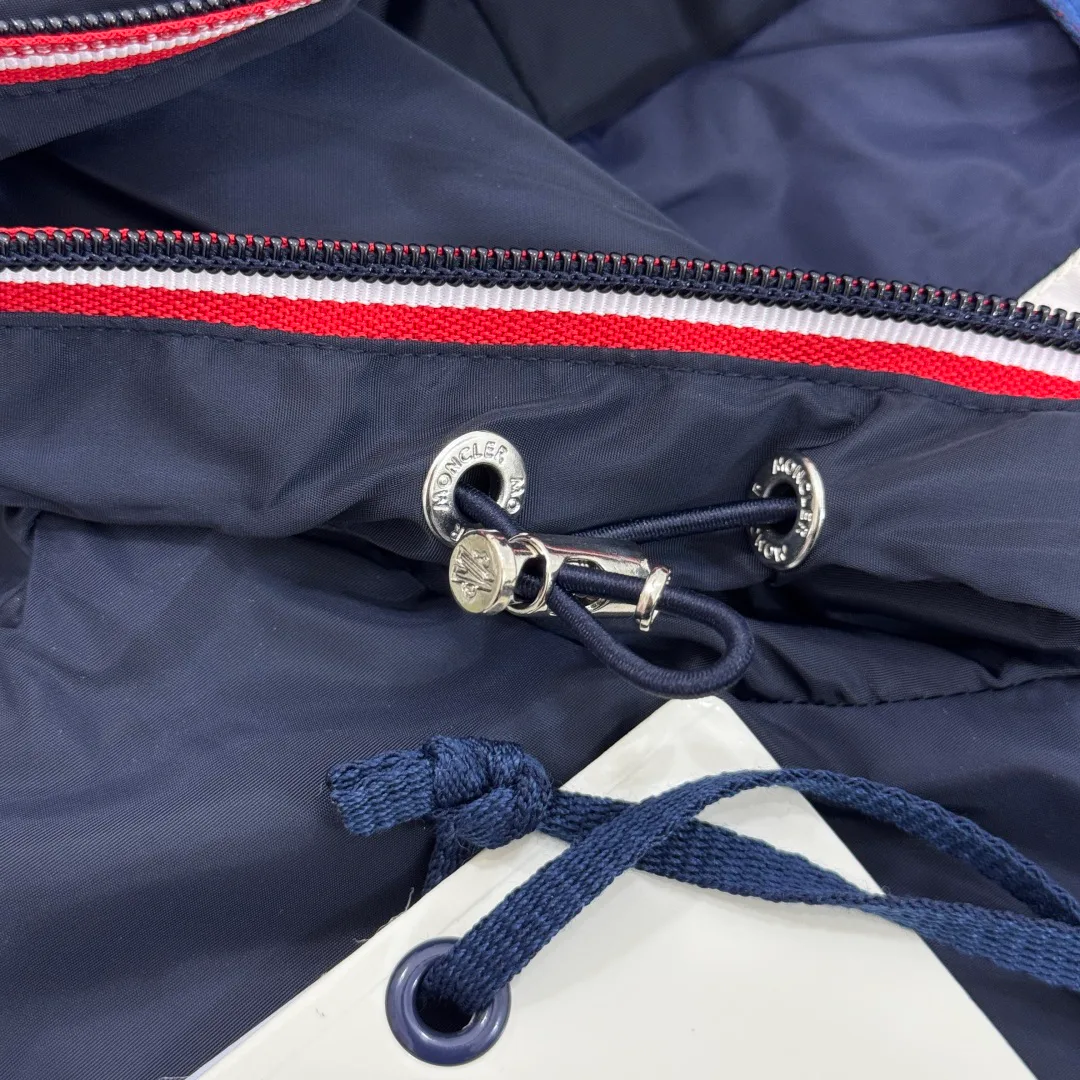 Куртки И Пуховики Женские Moncler 18002265