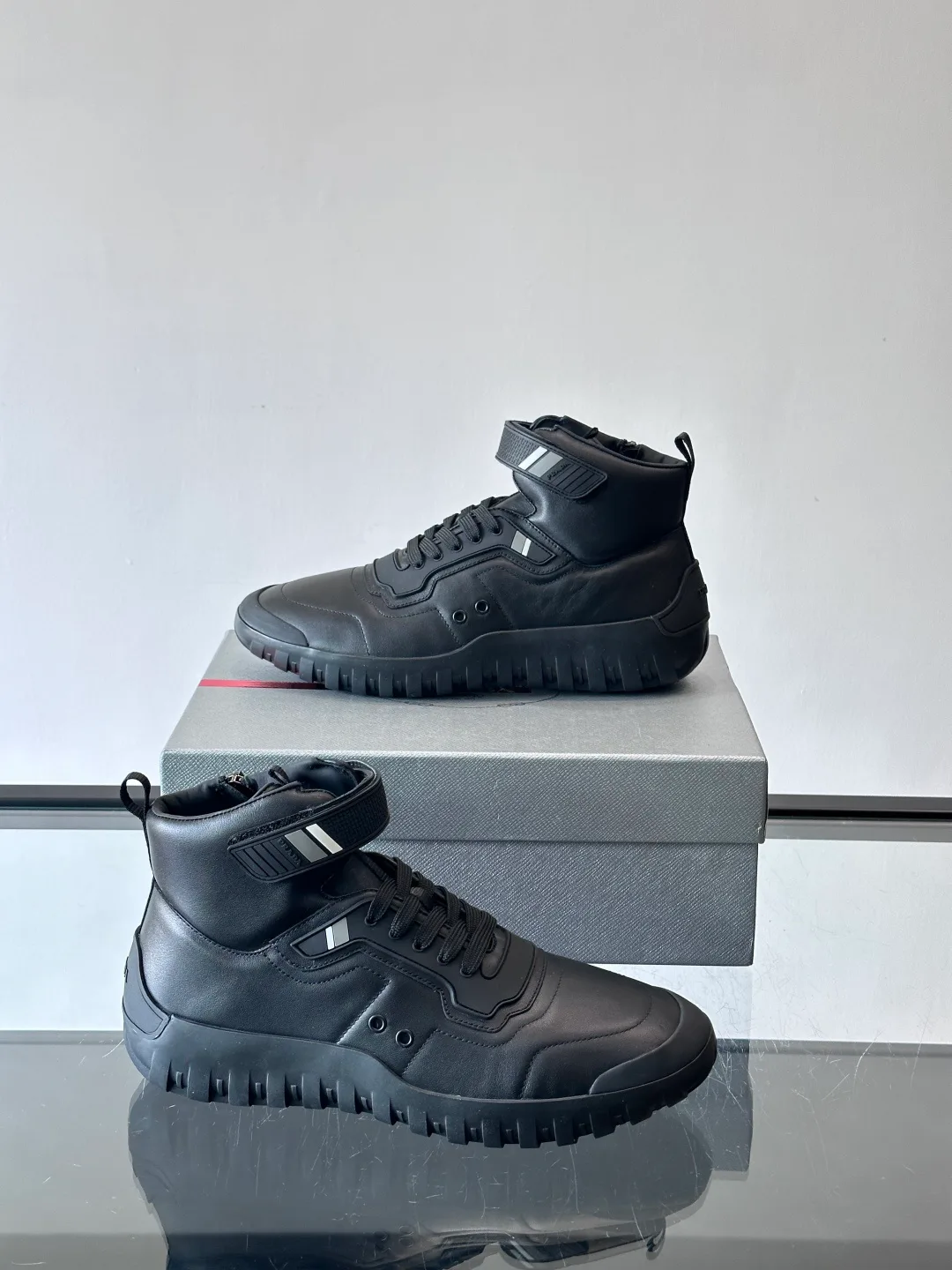 Кроссовки Мужские Prada 5030158