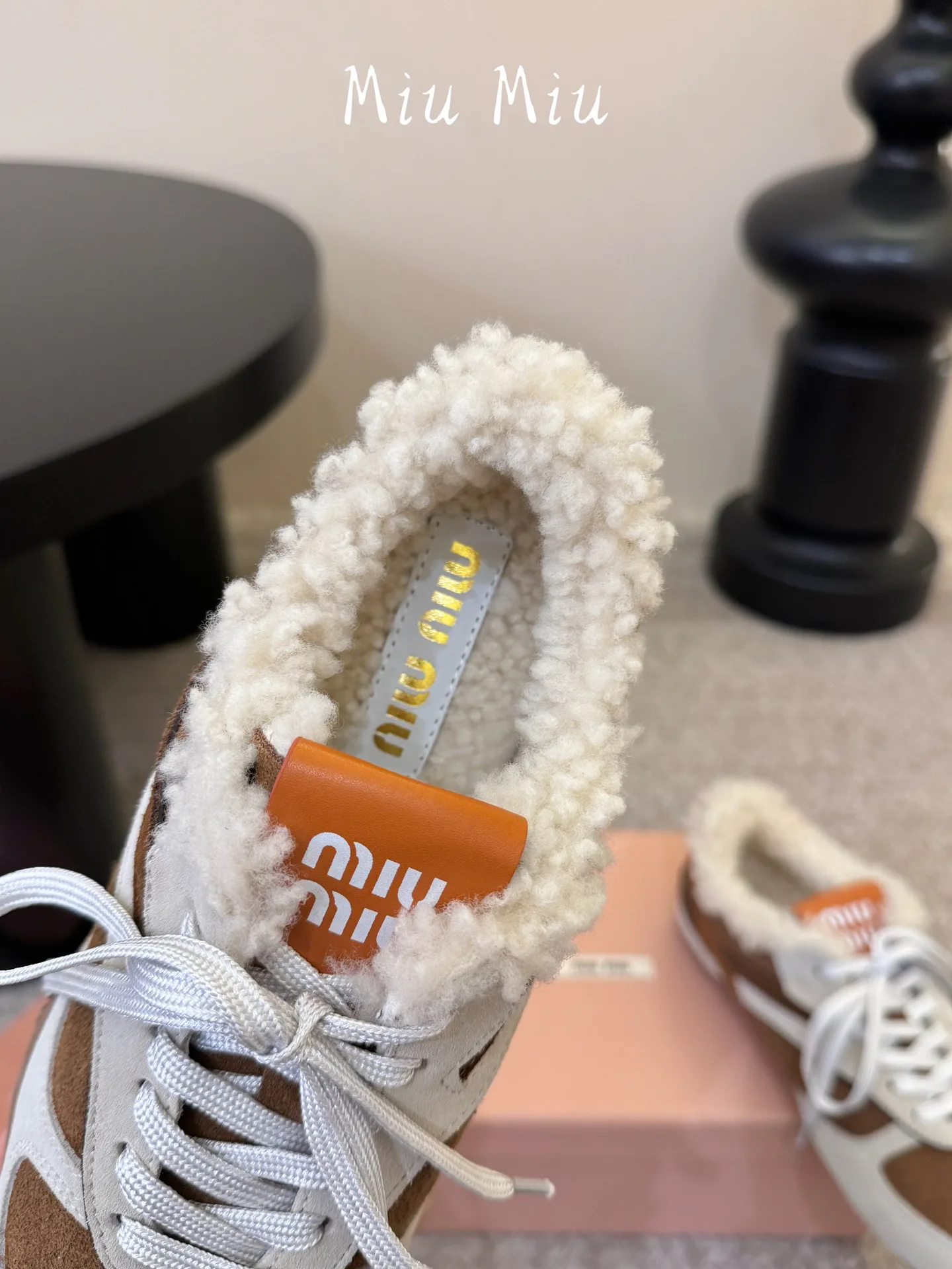 Кроссовки Женские Miu Miu 18956686