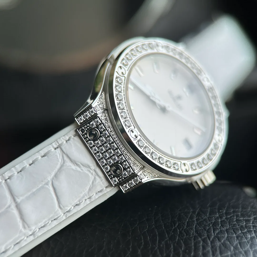 Часы Женские Hublot 17629716