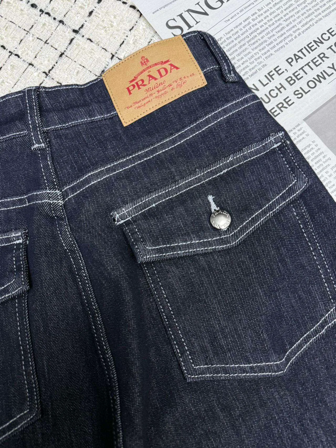 Джинсы Женские Prada 18885559