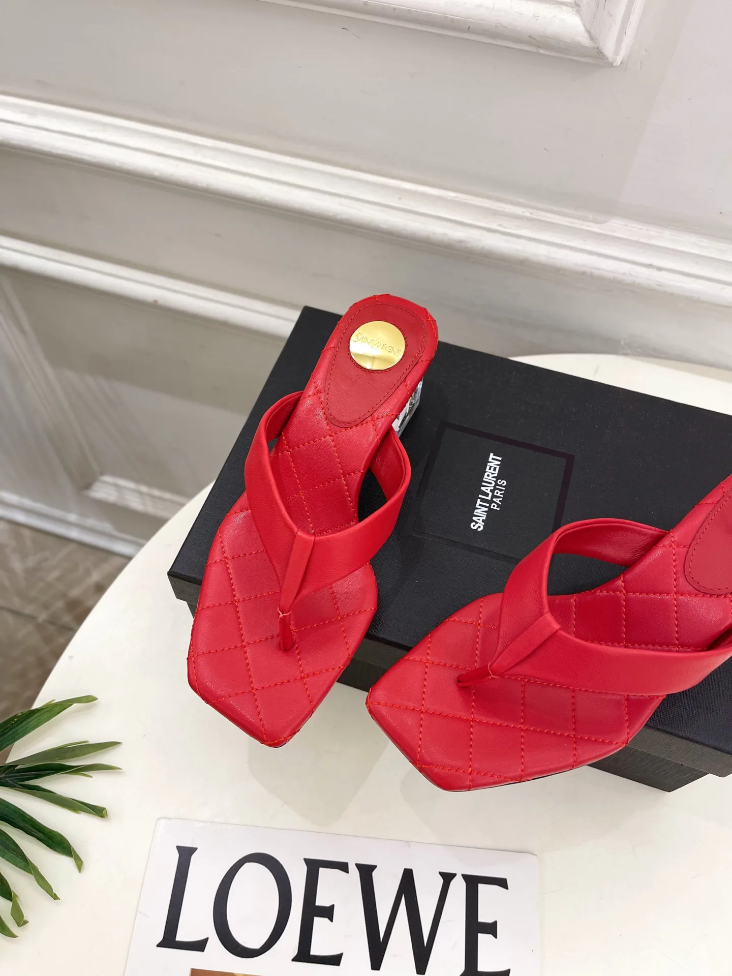 Шлепанцы Женские Saint Laurent 17506892