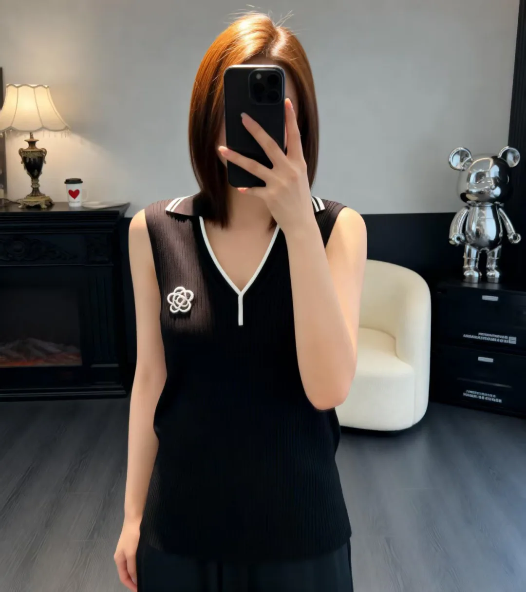 Жилеты Женские Chanel 12881223