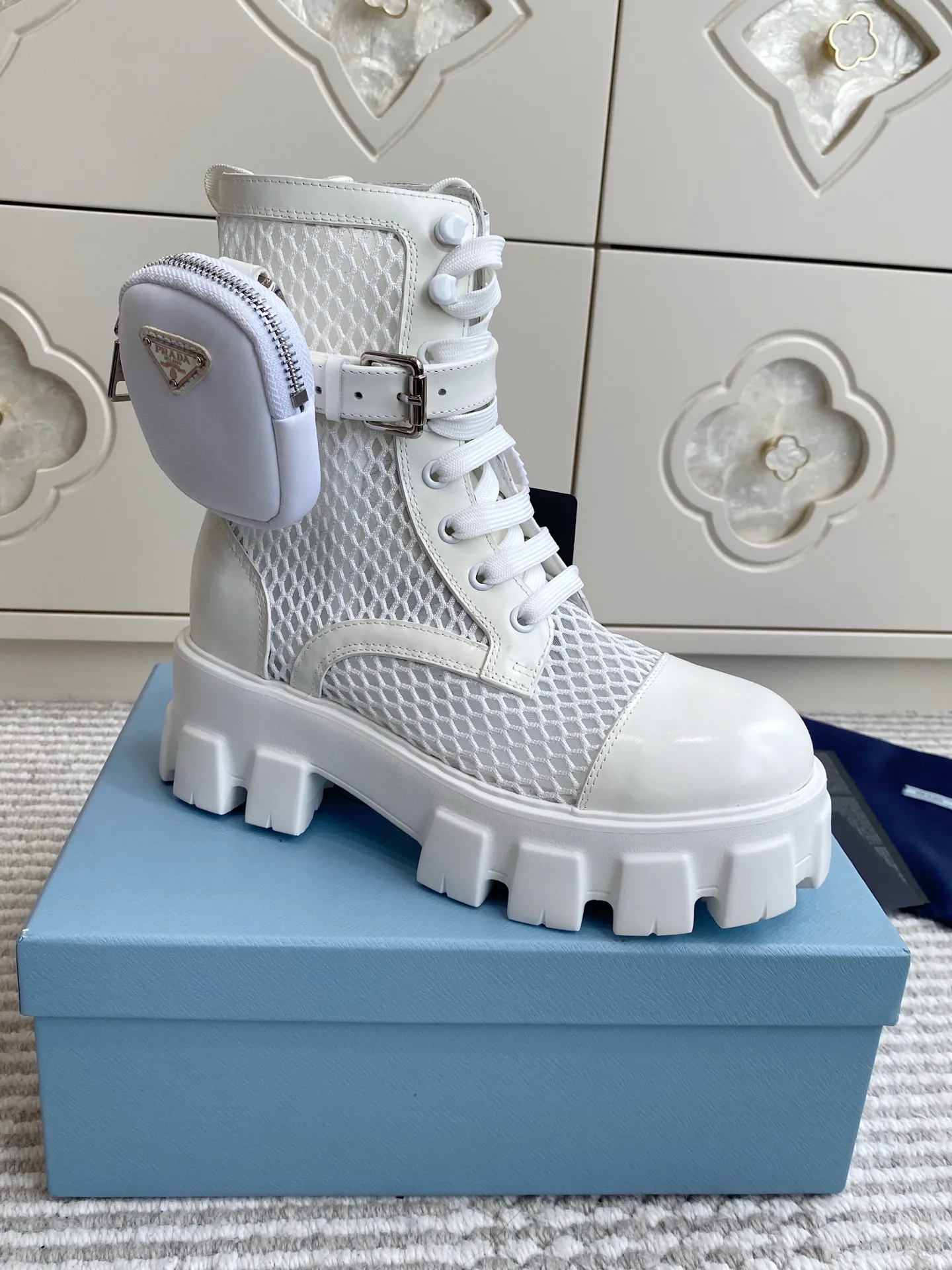 Ботинки Женские Prada 13351329