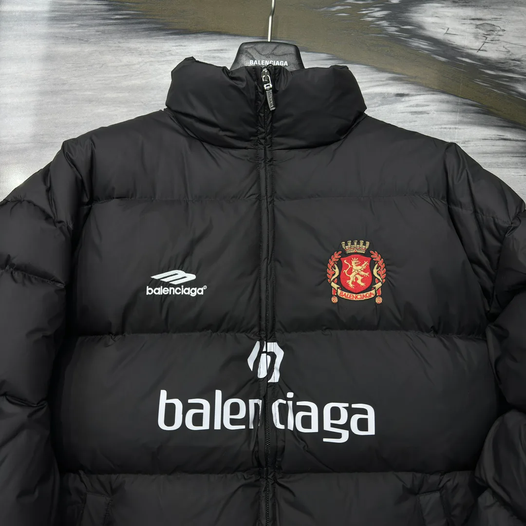Куртки И Пуховики Мужские Balenciaga 4377246