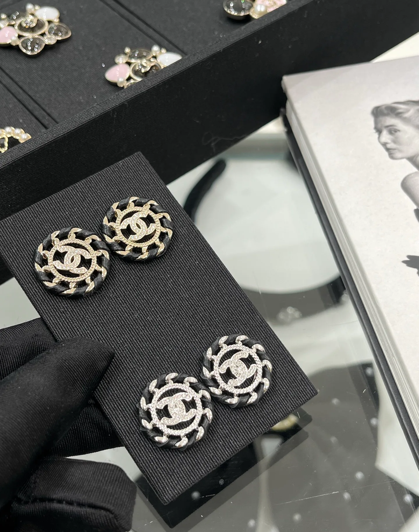 Бижутерия Chanel 1301155