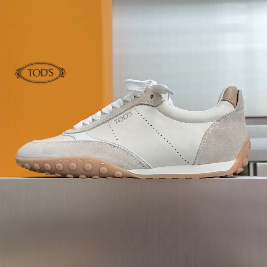 Кроссовки Женские Tod's 18363470