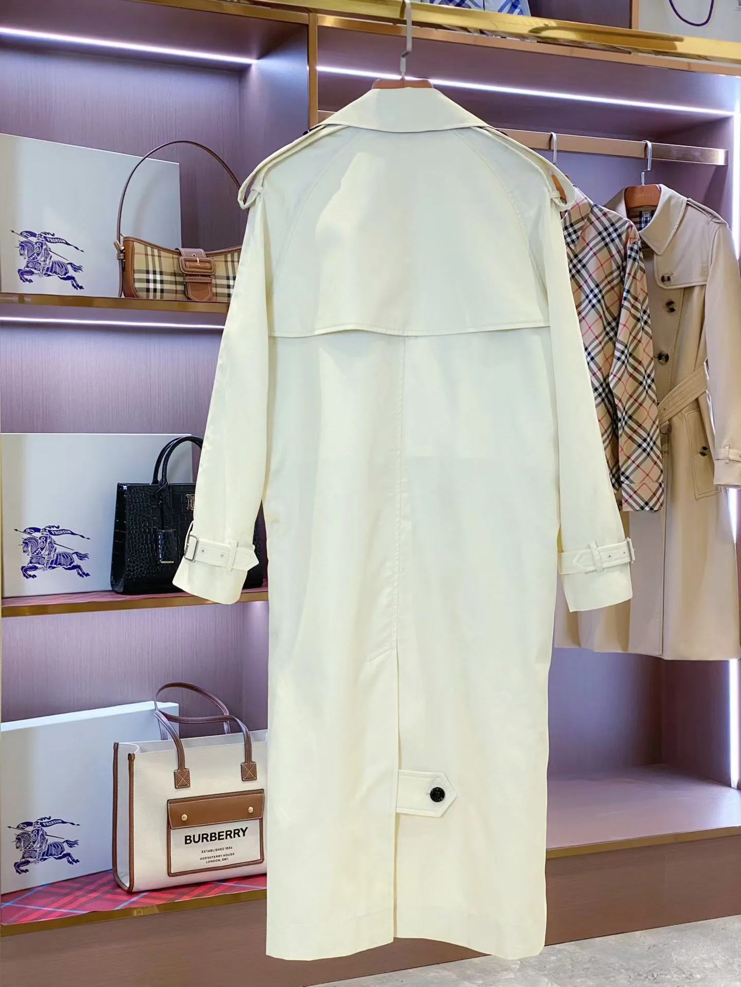 Тренчи Женские Burberry 18277312
