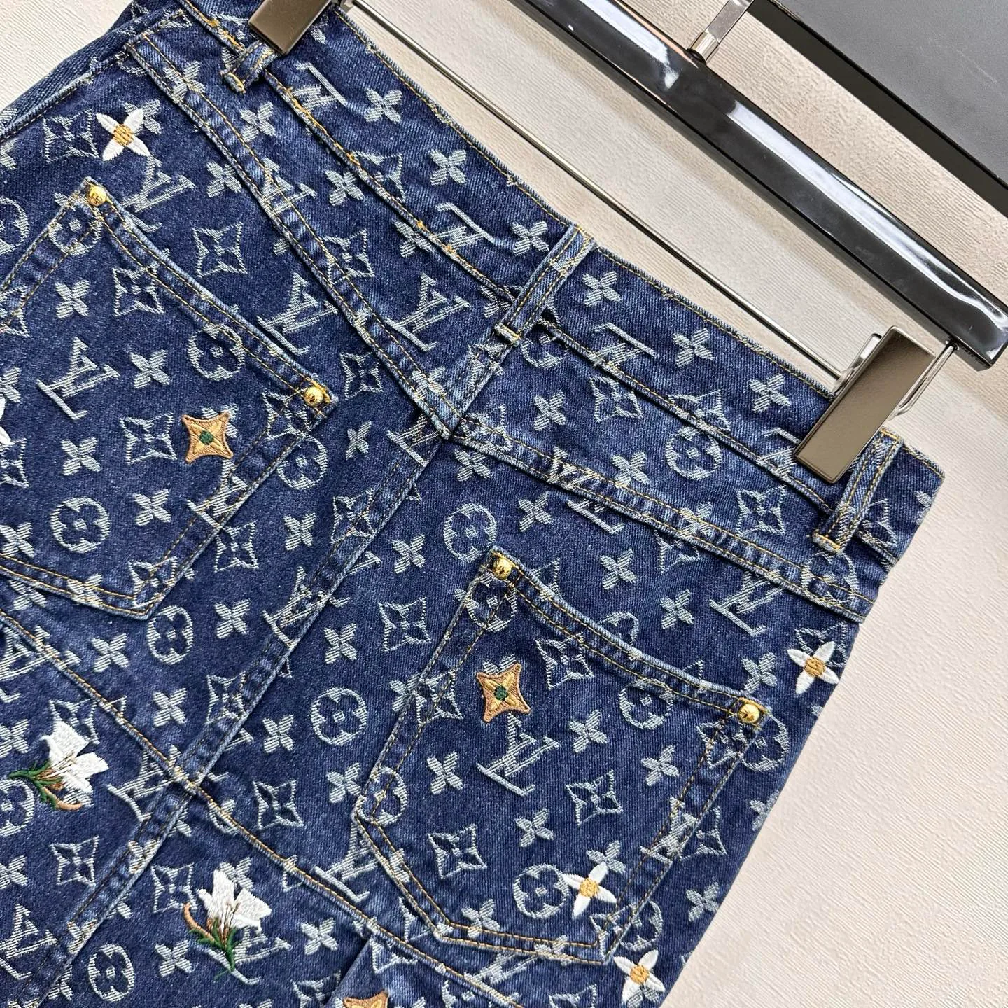 Юбки Женские Louis Vuitton 14121311