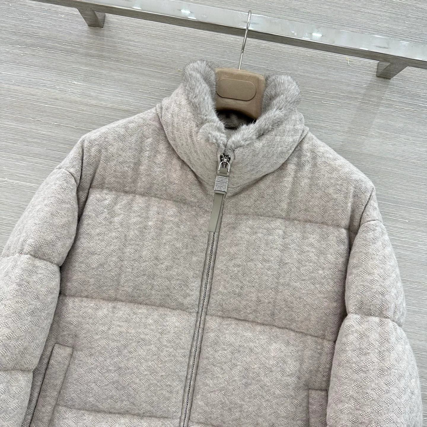 Куртки И Пуховики Женские Brunello Cucinelli 18768638