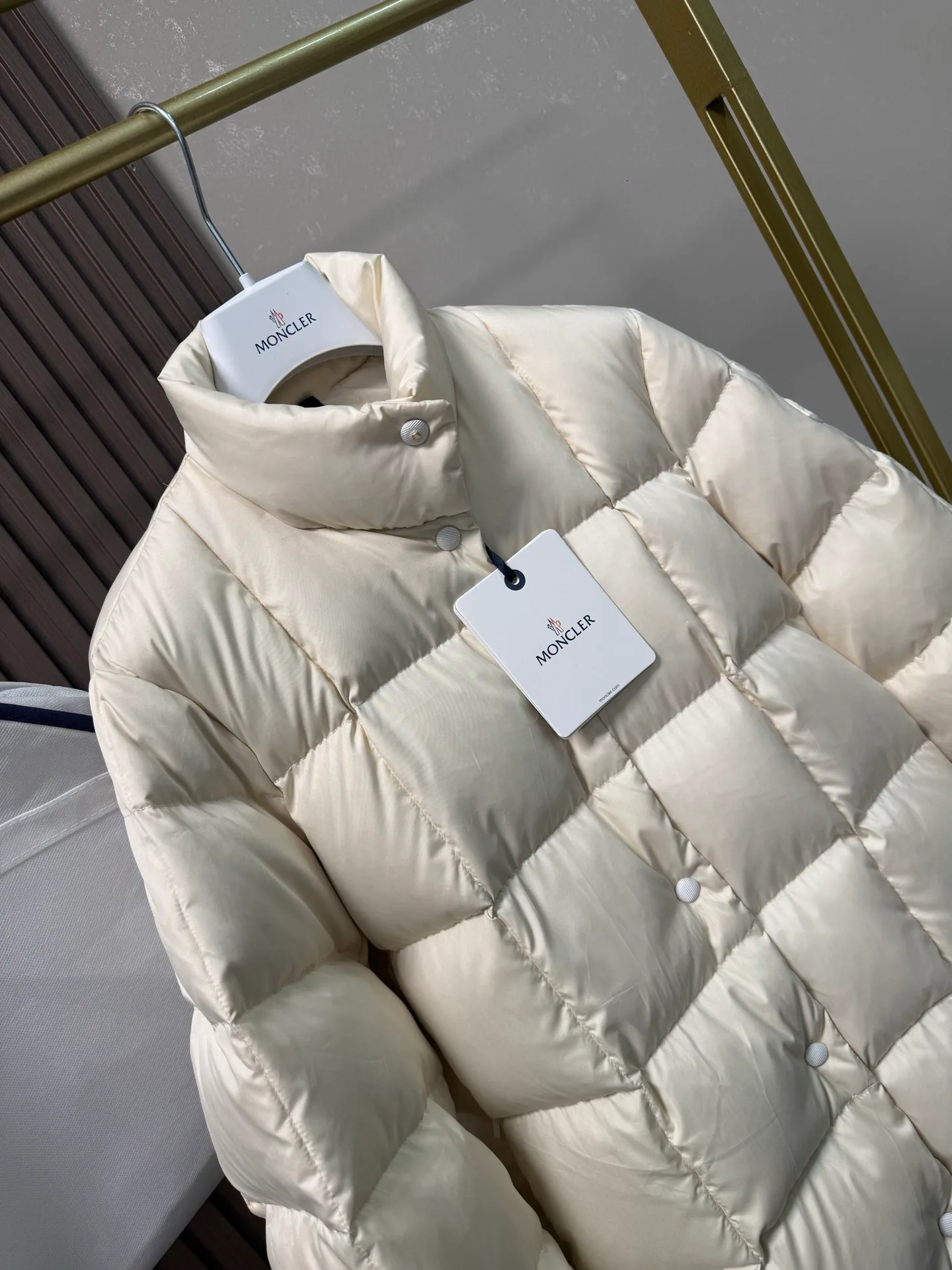 Куртки И Пуховики Женские Moncler 18825256