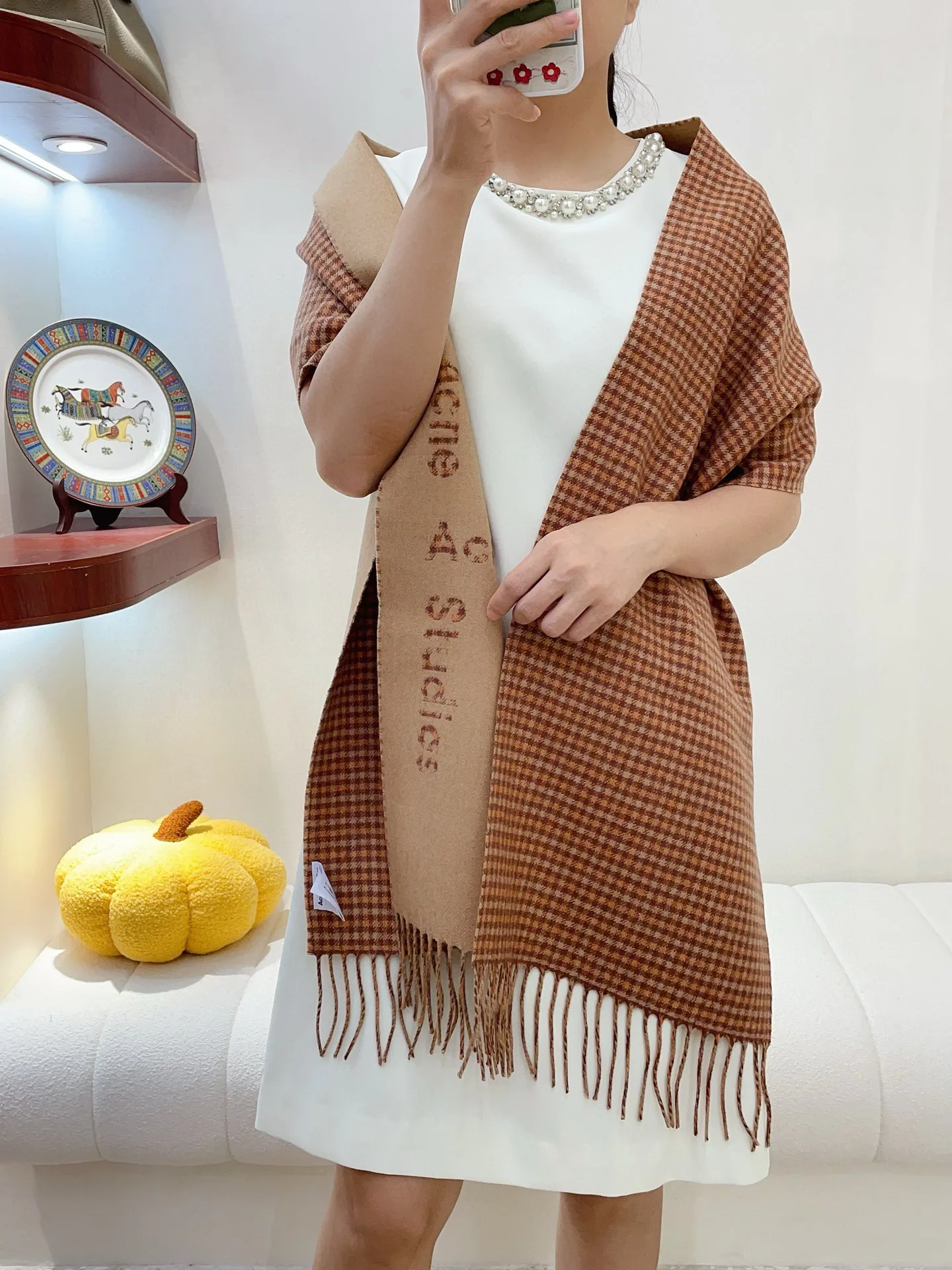 Шарфы Balenciaga 2267