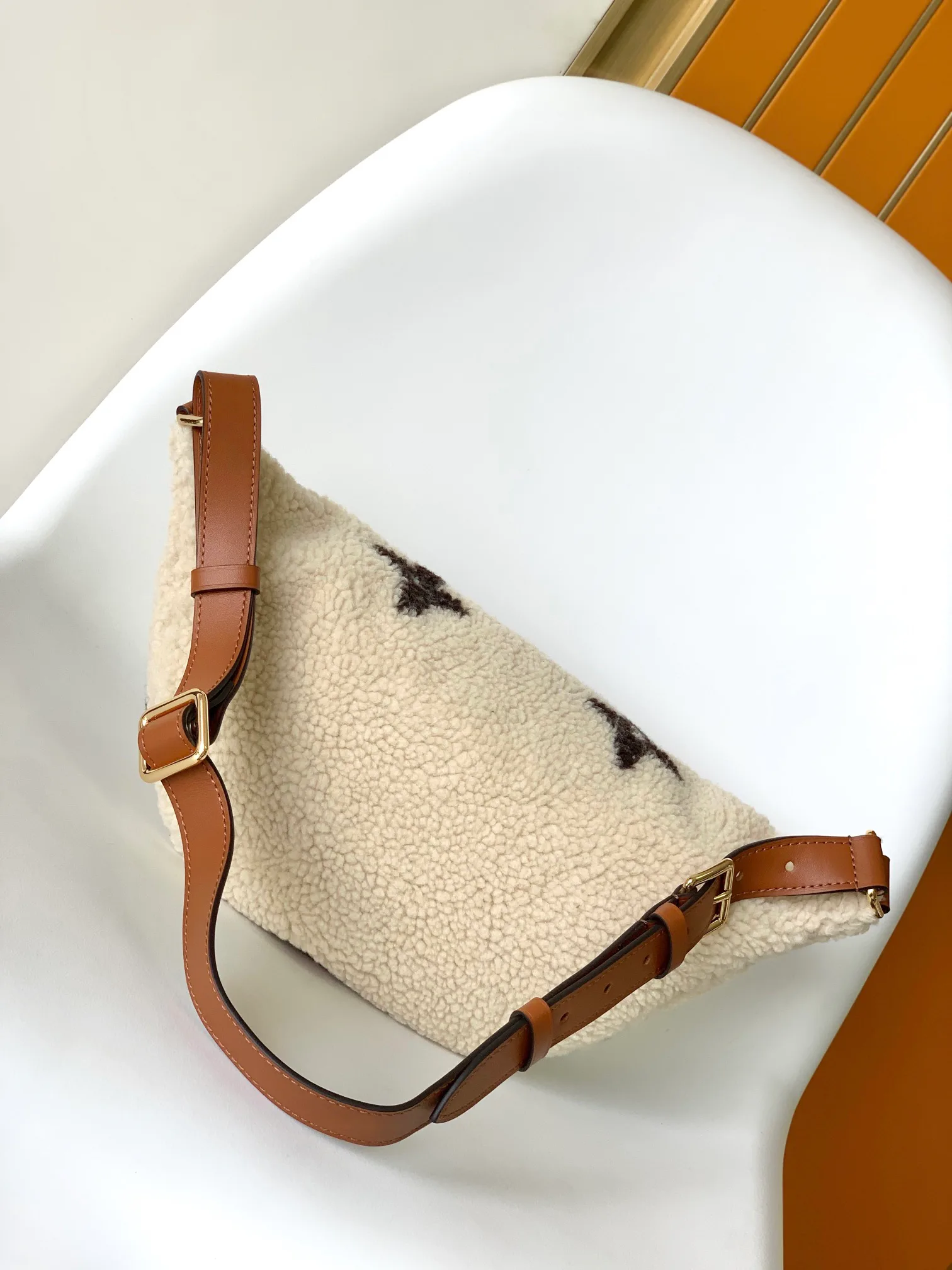 Сумки На Ремне Женские Louis Vuitton 369605