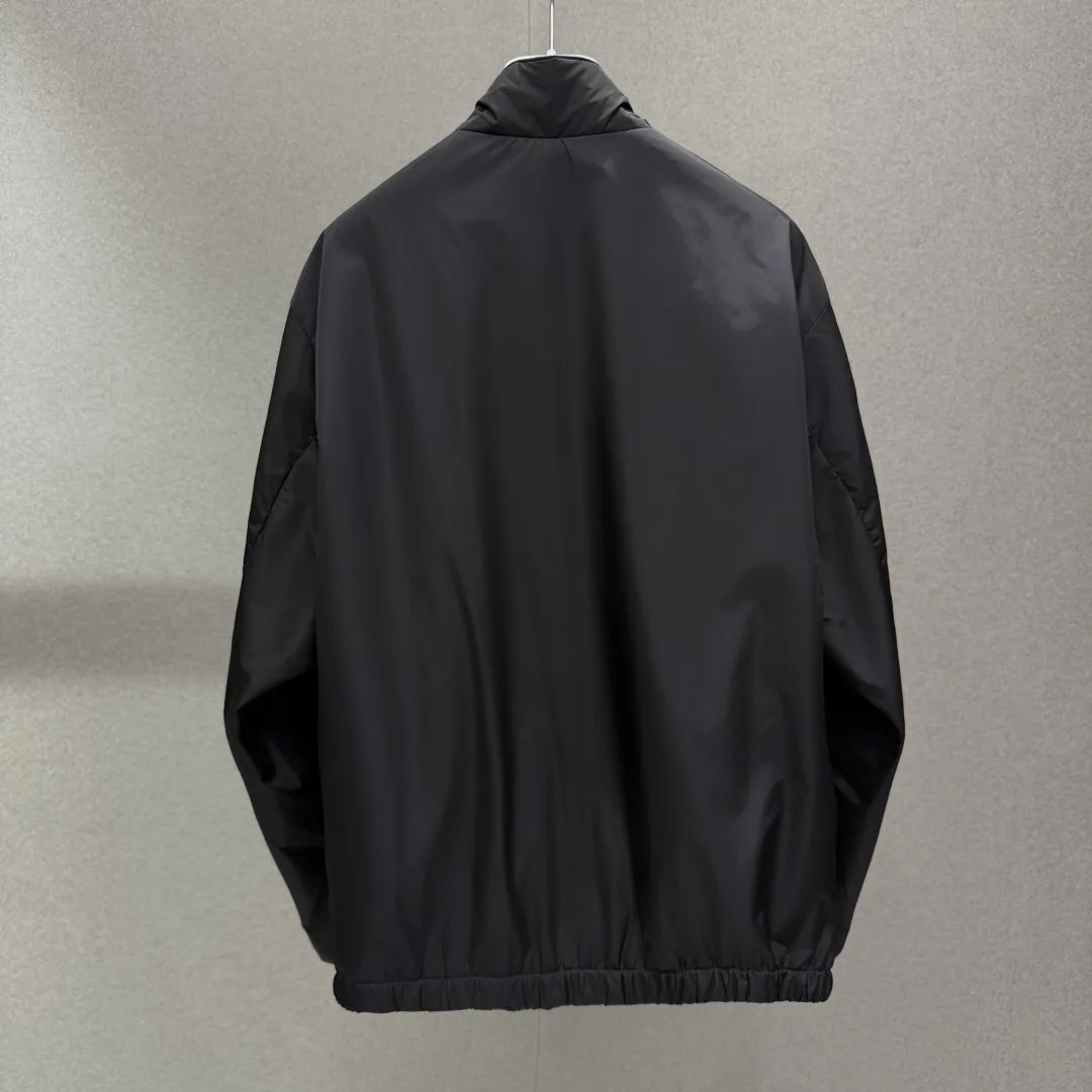 Куртки И Пуховики Мужские Moncler 17594035