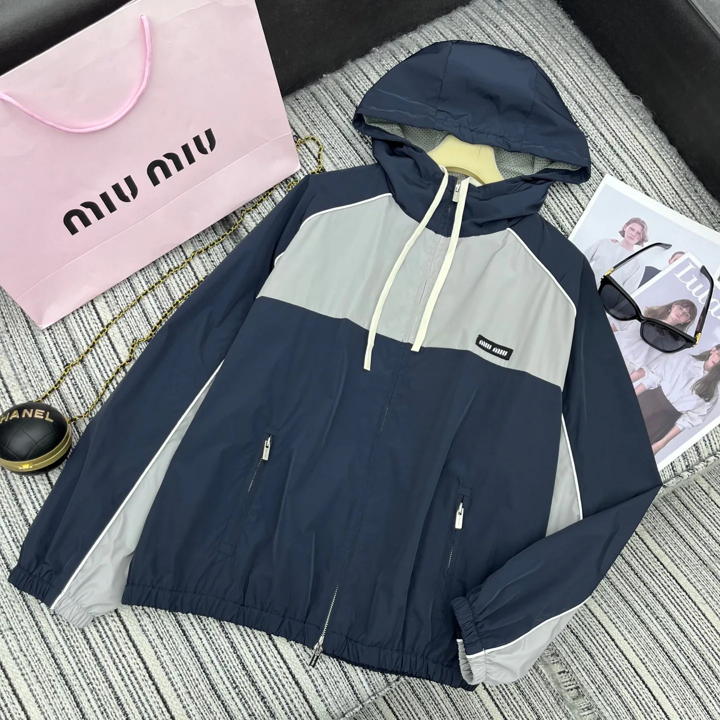 Куртки И Пуховики Женские Miu Miu 4845
