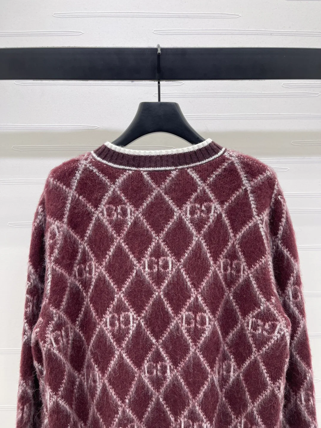 Джемперы И Свитеры Женские Gucci 17938599