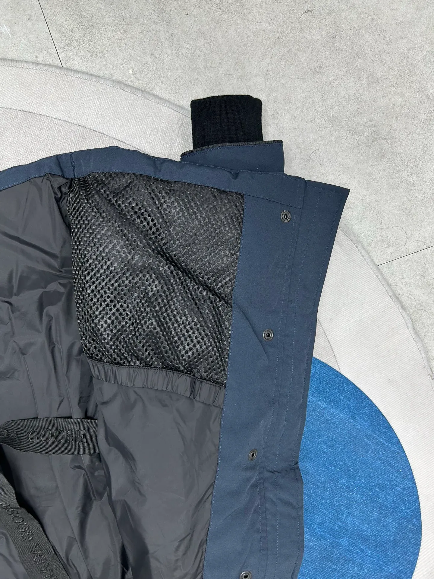 Куртки И Пуховики Мужские Canada Goose 1527031