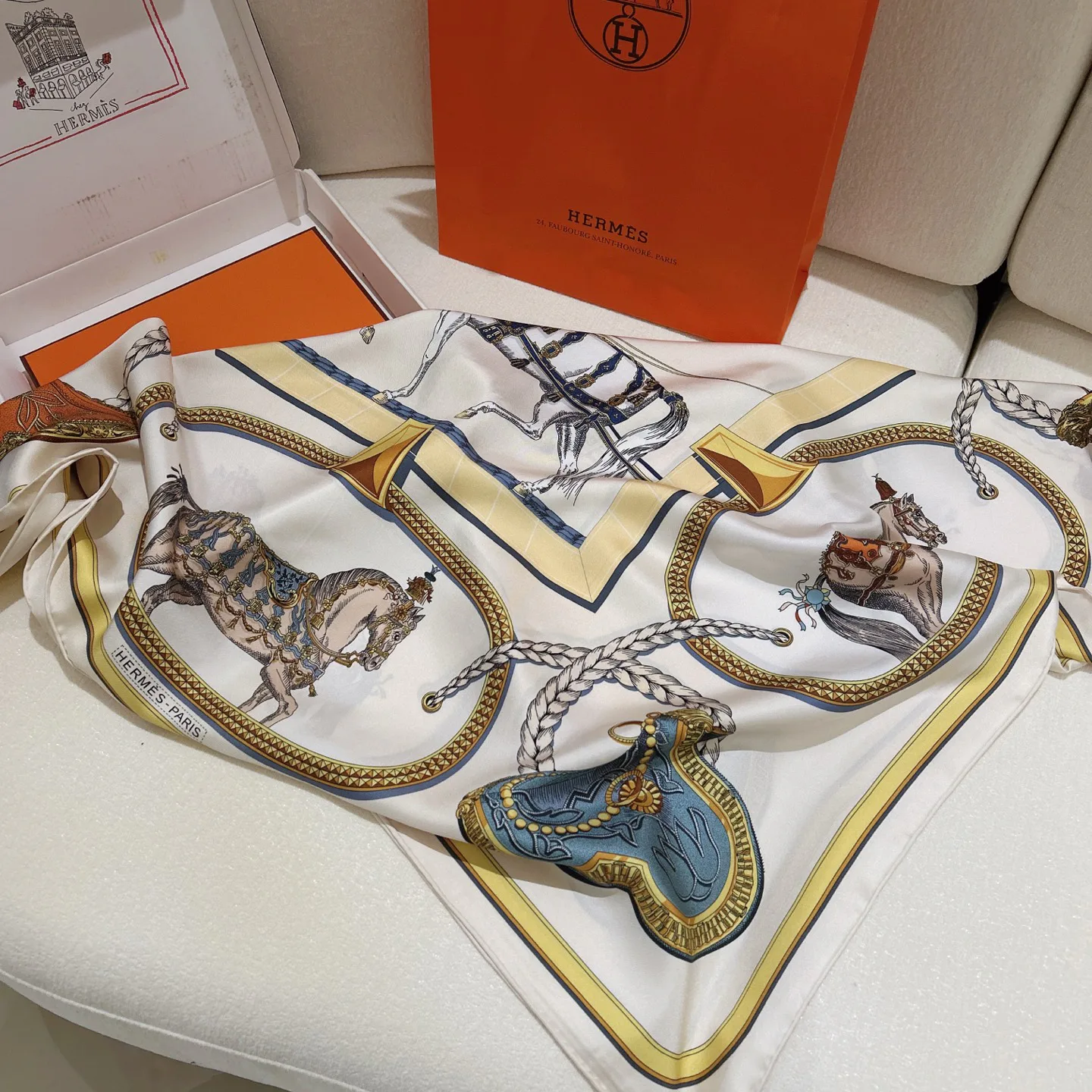 Платки Hermes 6071997